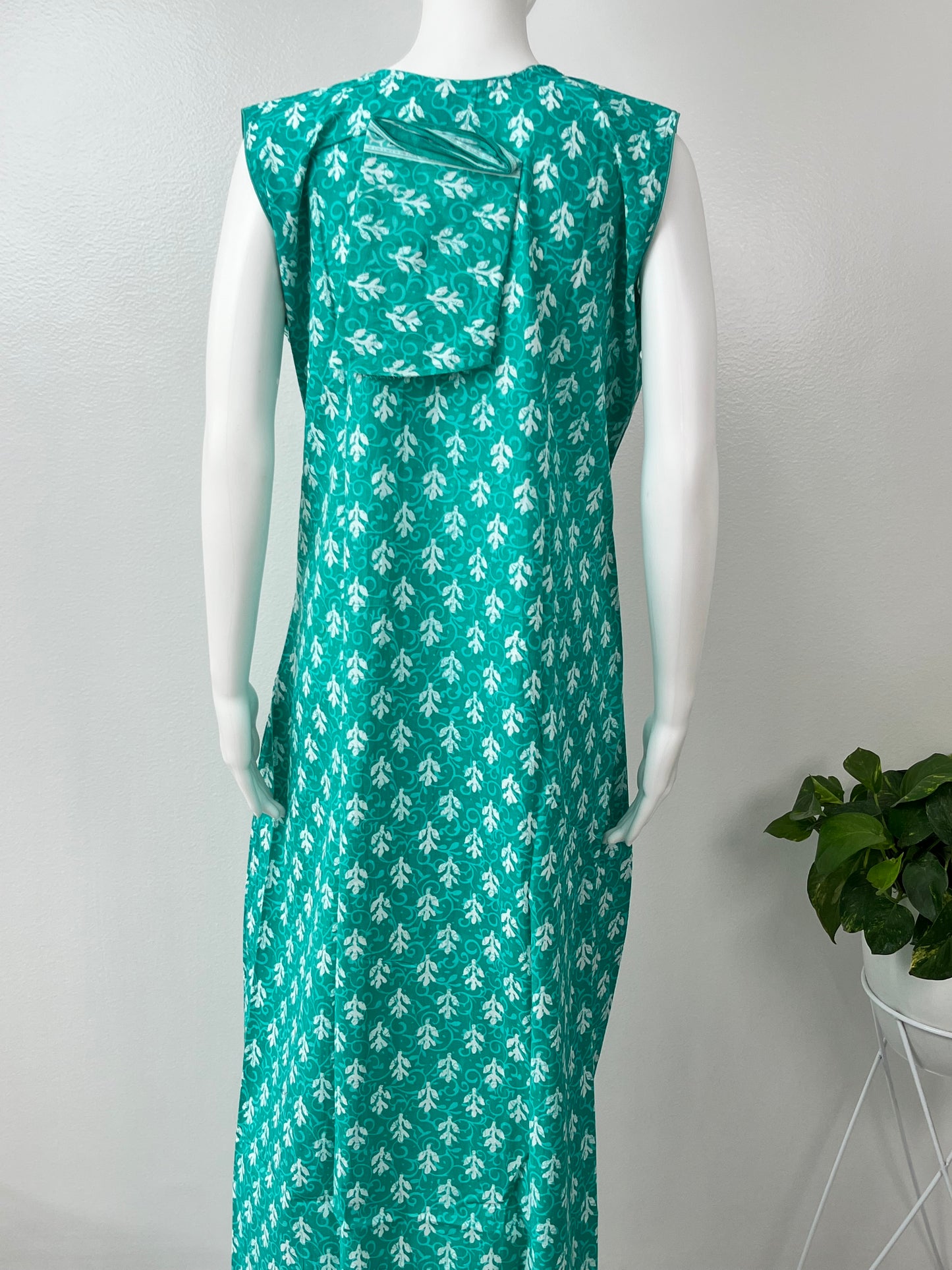 Teal Blue Printed Cotton Sleeveless Nightgown Soft & Breathable