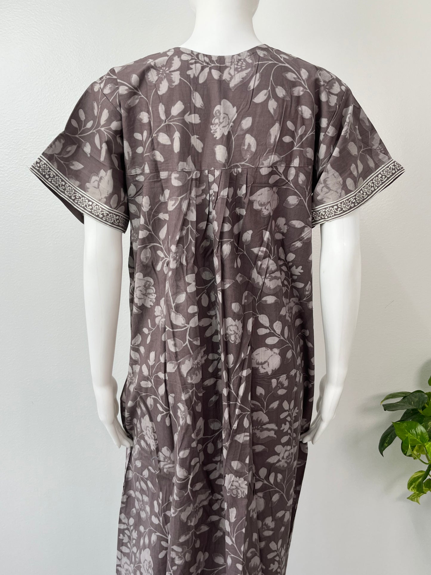Grey Foliage Pure Cotton Nighty Soft & Elegant