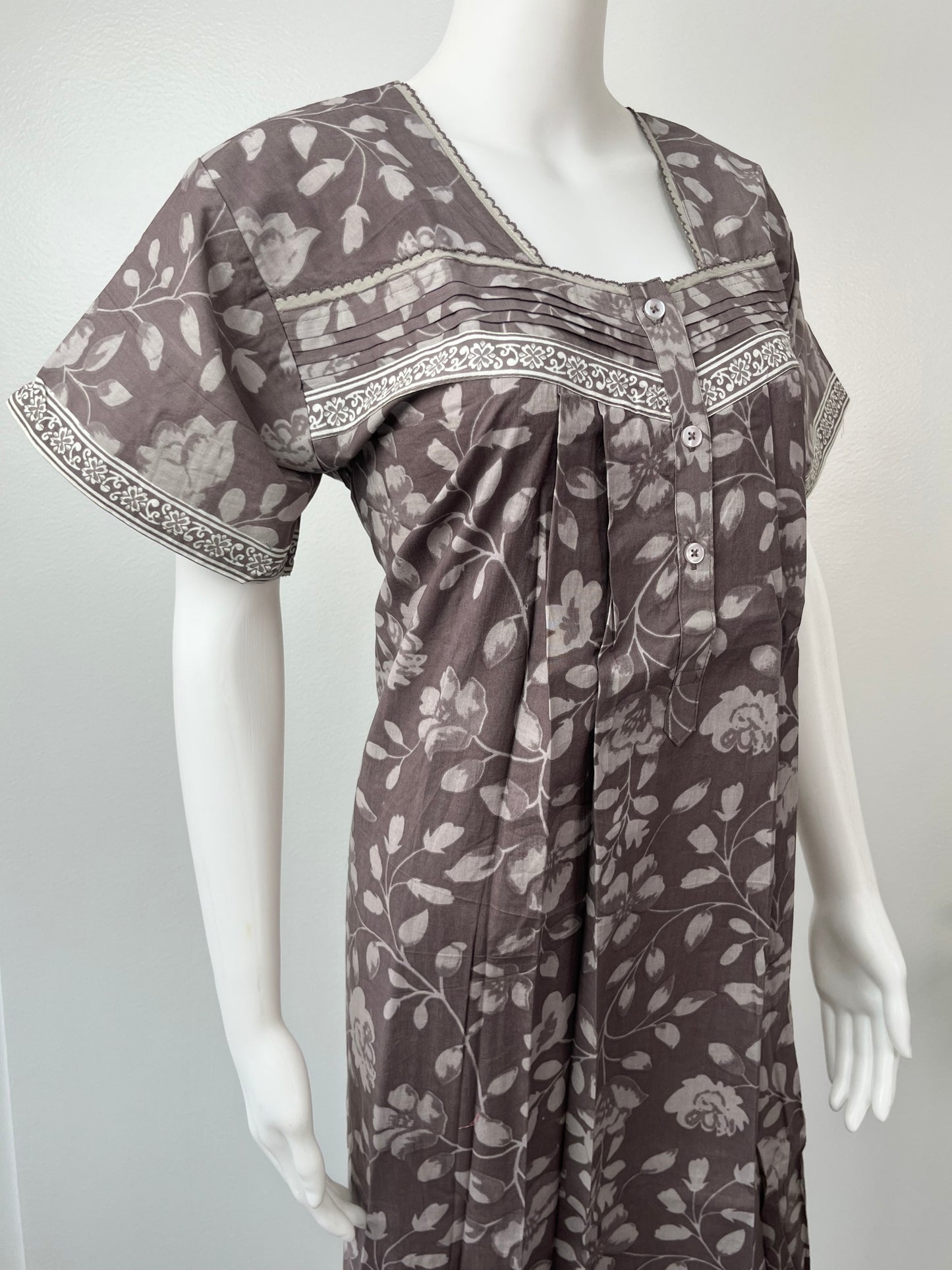 Grey Foliage Pure Cotton Nighty Soft & Elegant