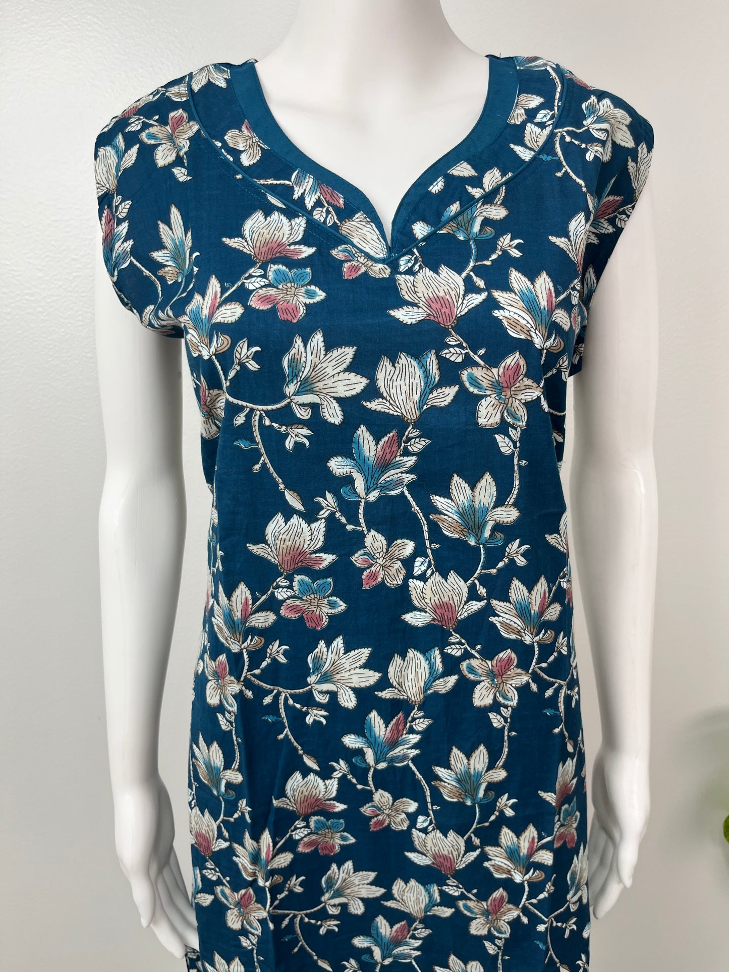 Teal Printed Sleeveless Nighty For Women