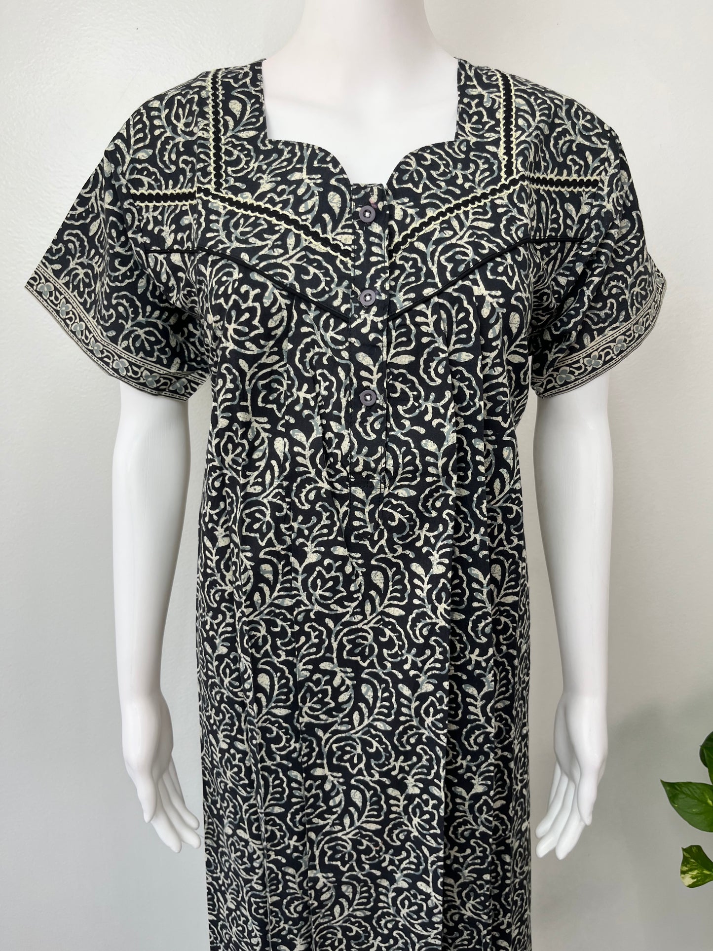 Black 100% Cotton Nighty Comfortable & Breathable