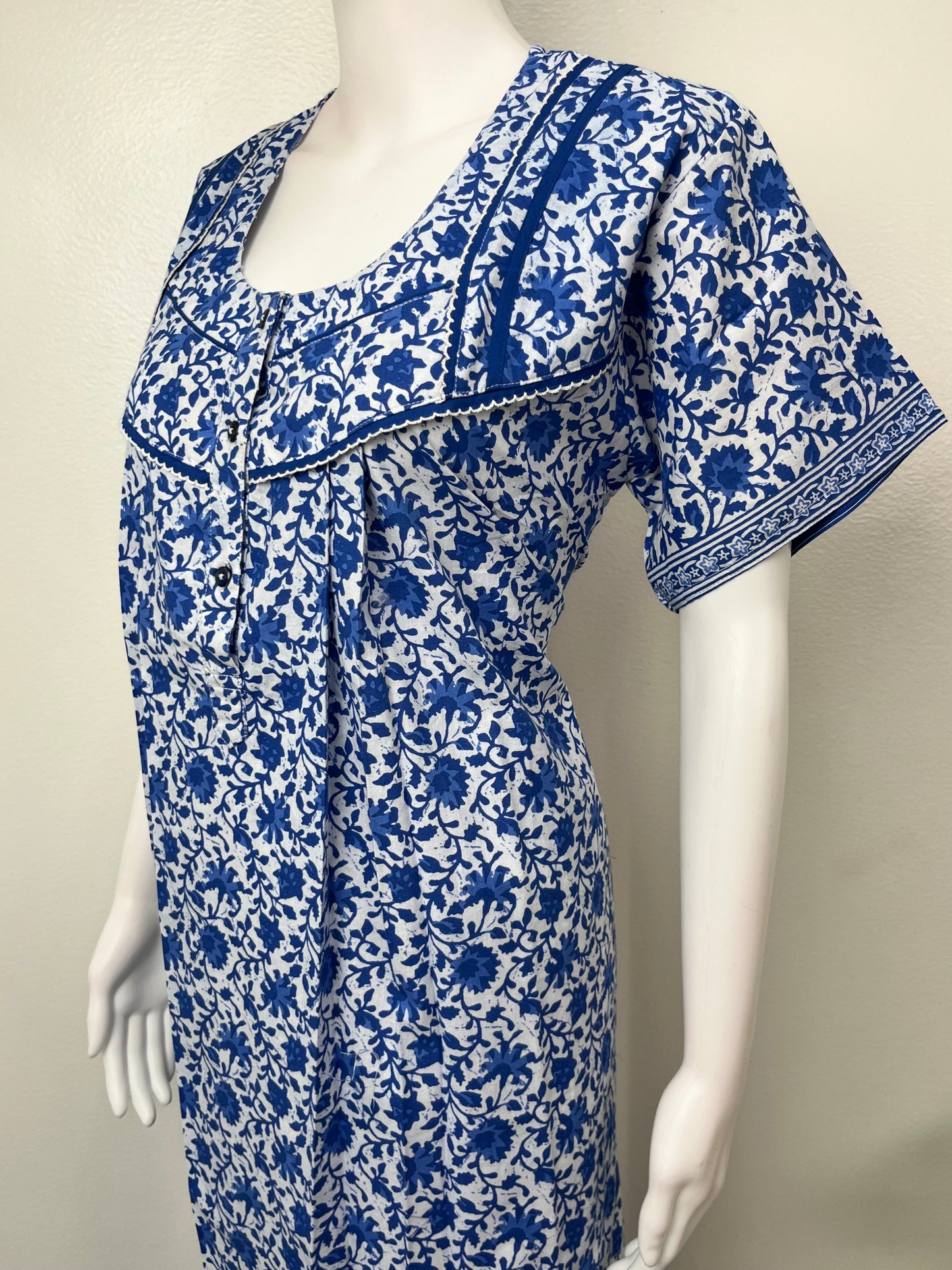 Royal Pleated Pure Cotton Women's Nightgown