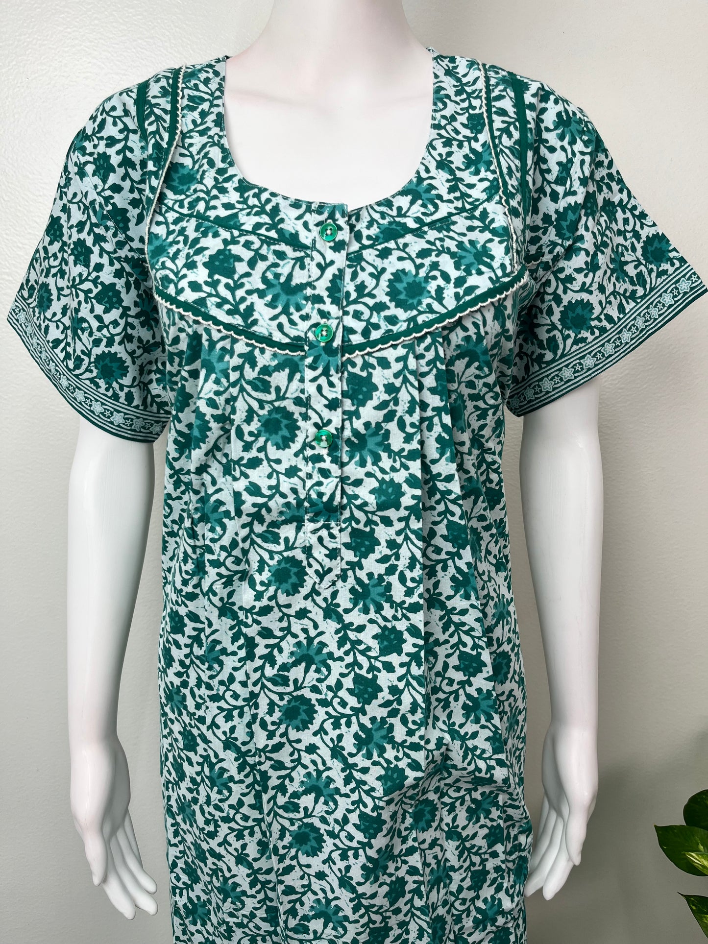 Sea Green Pure Cotton Nighty Elegant & Comfortable