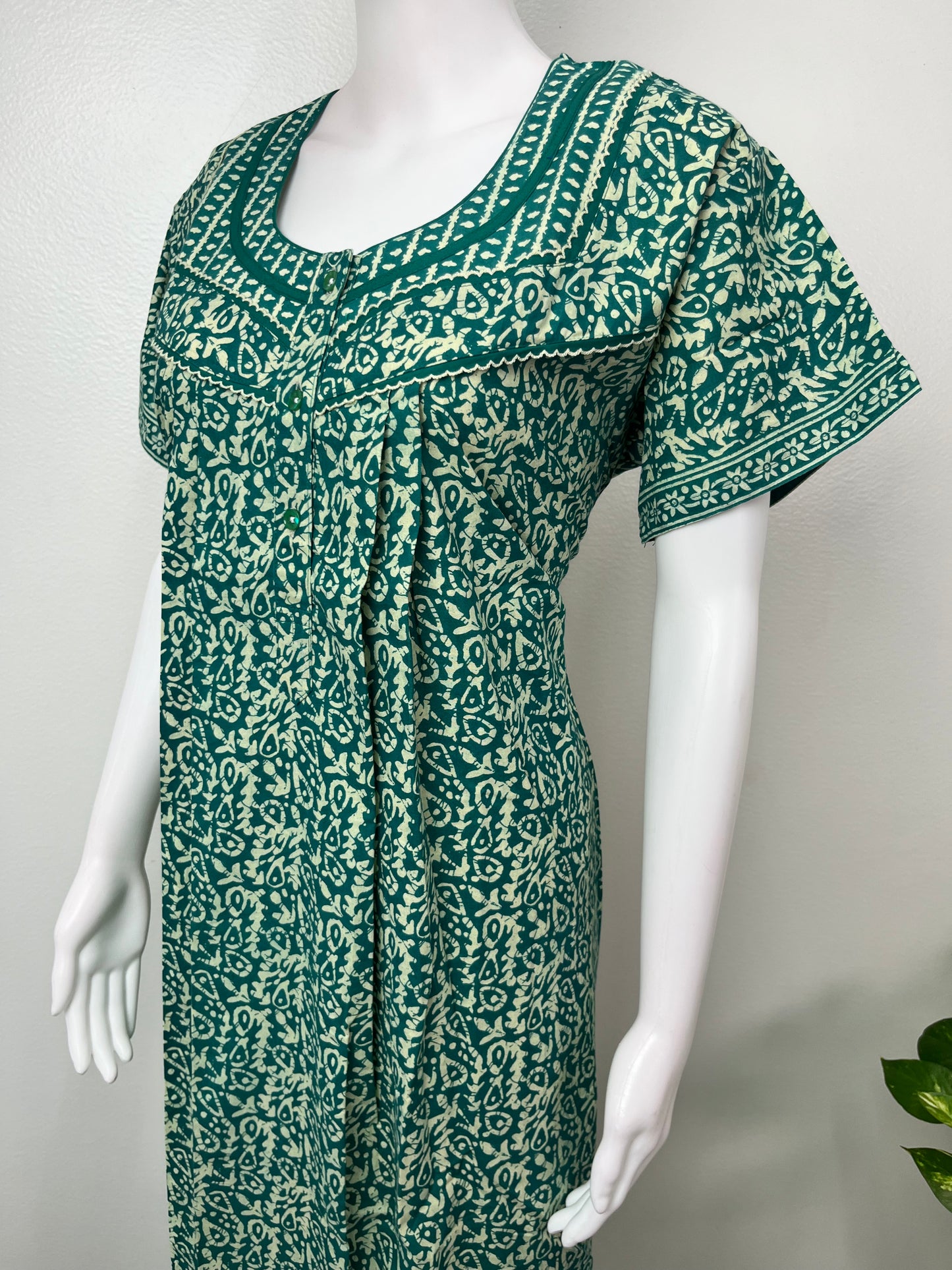 Sea Green Pure Cotton Nighty Elegant & Comfortable