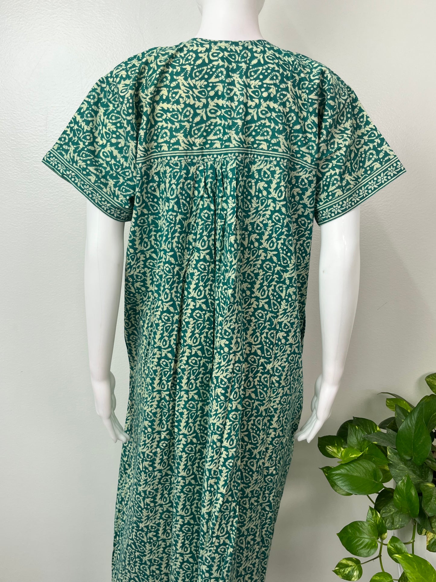 Sea Green Pure Cotton Nighty Elegant & Comfortable