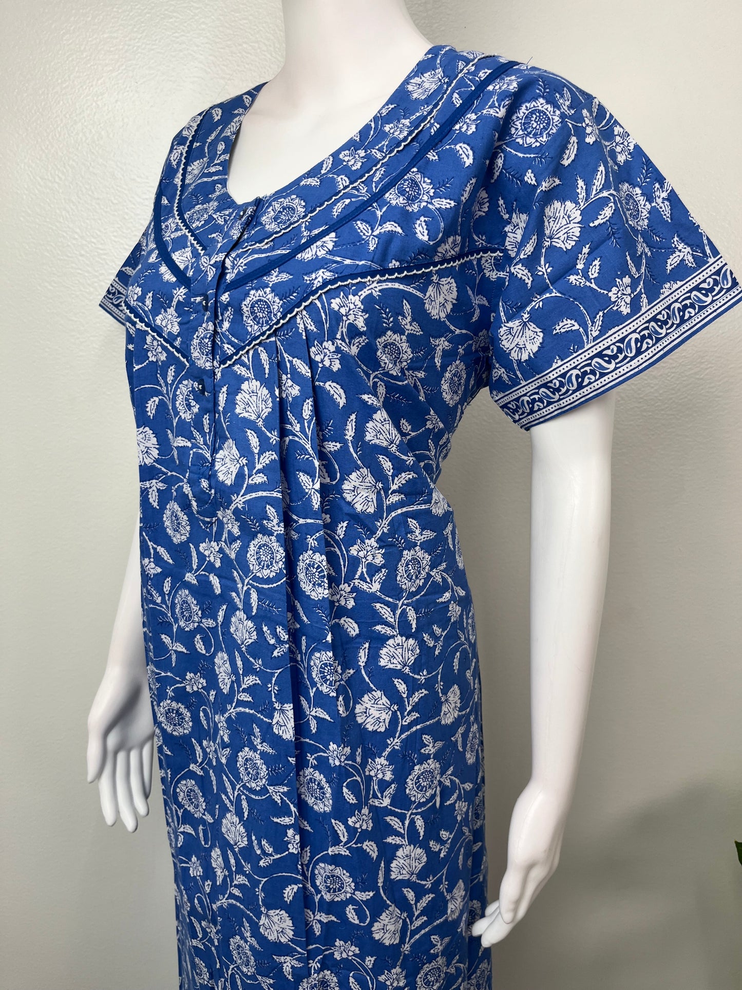 Royal Blue Pleated Cotton Nightgown