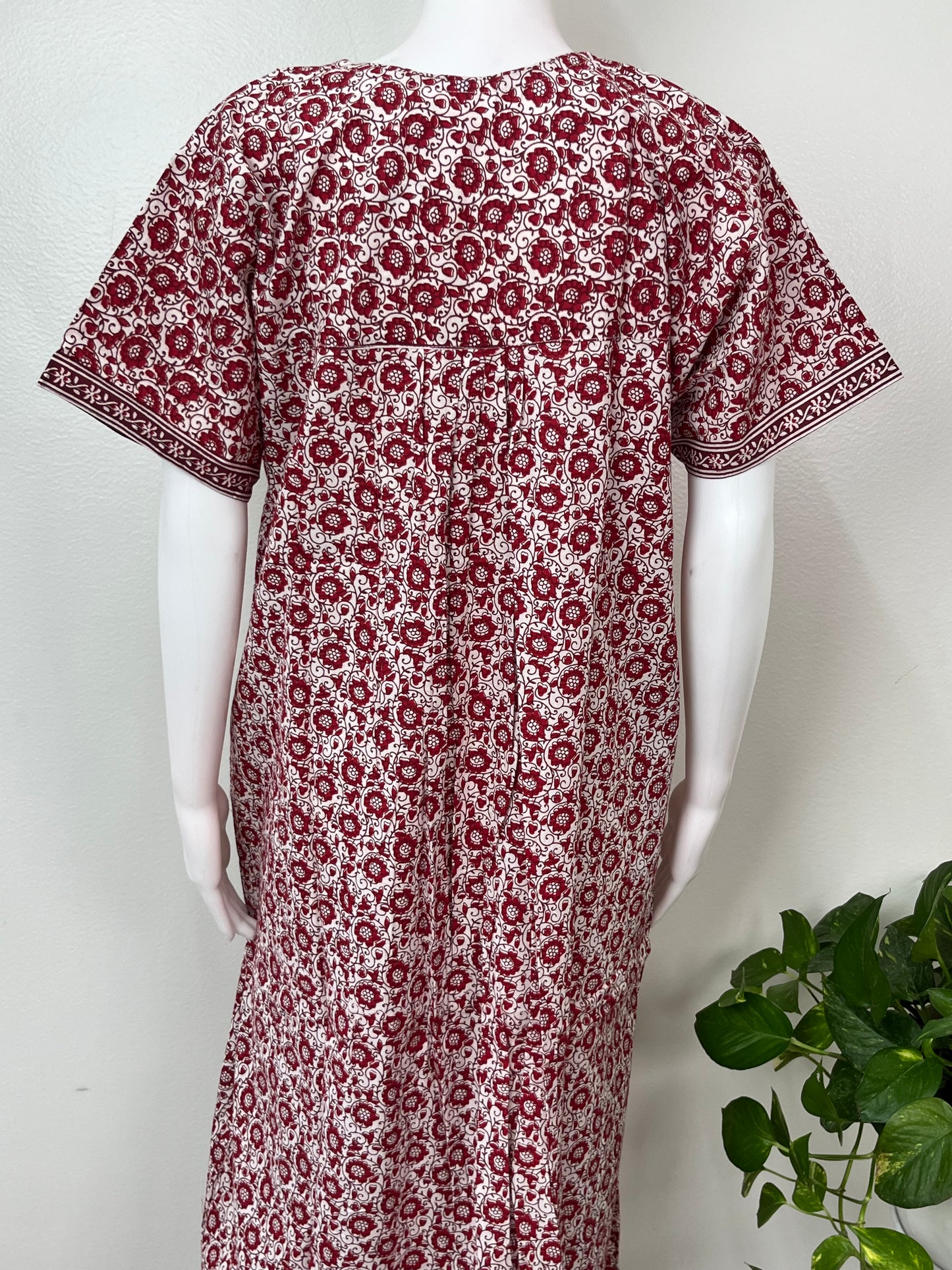 Red Pleated 100% Cotton Women's Nightgown