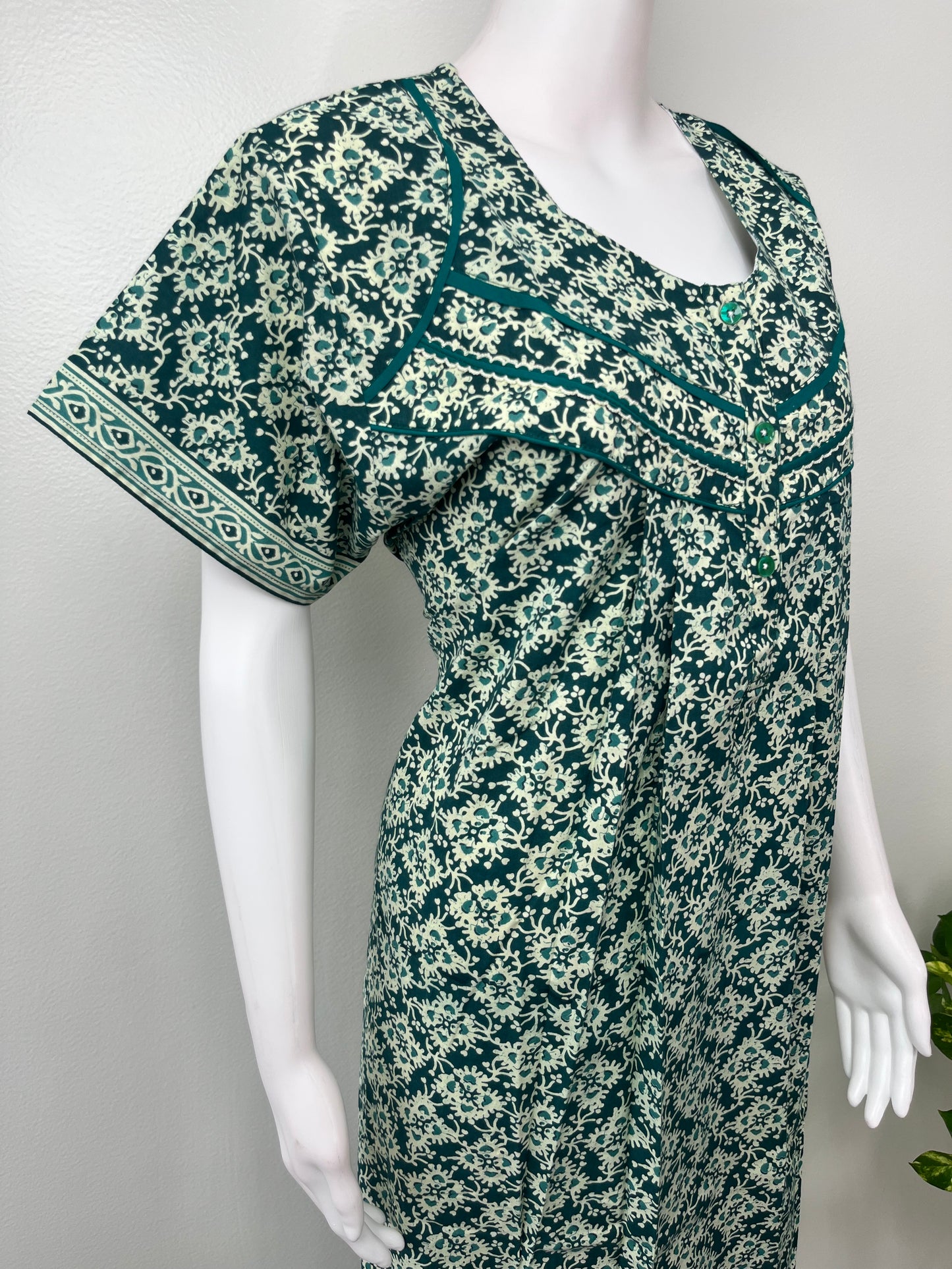 Sea Green Pure Cotton Nighty Elegant & Comfortable