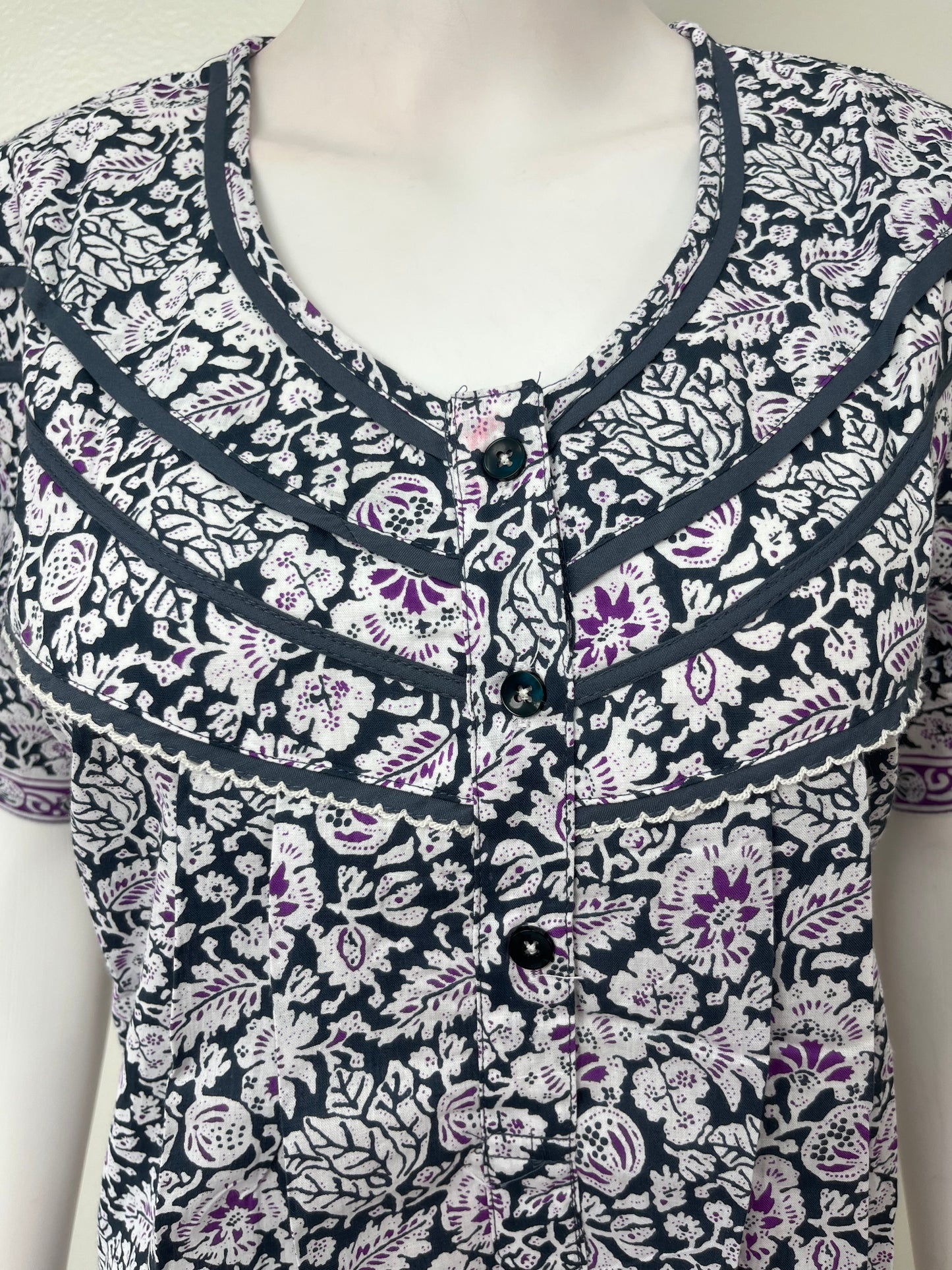 Gray Pure Cotton Nighty with Contrast Print
