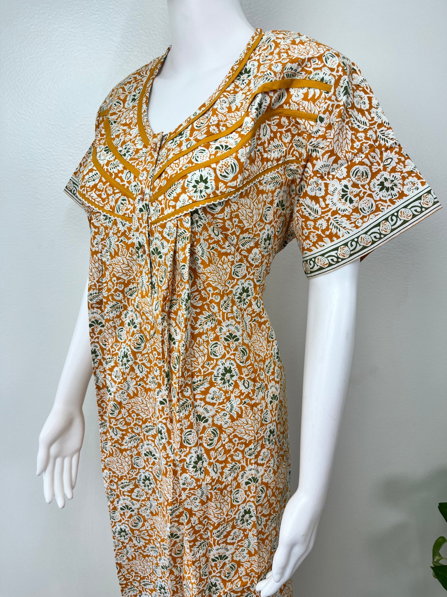 Yellow Pleated 100% Cotton Women's Nightgown