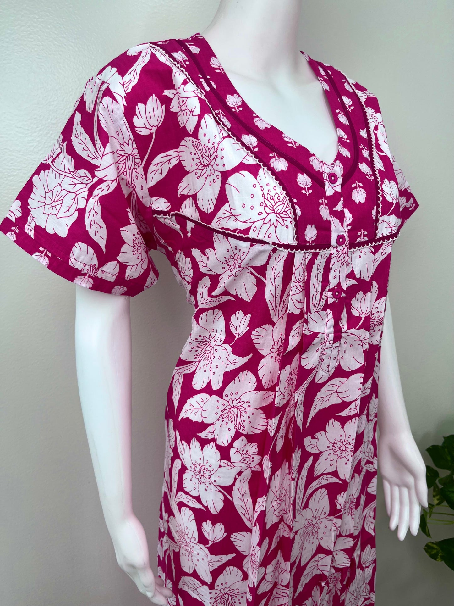 Pink Pleated Style Cotton Nightgown for Women
