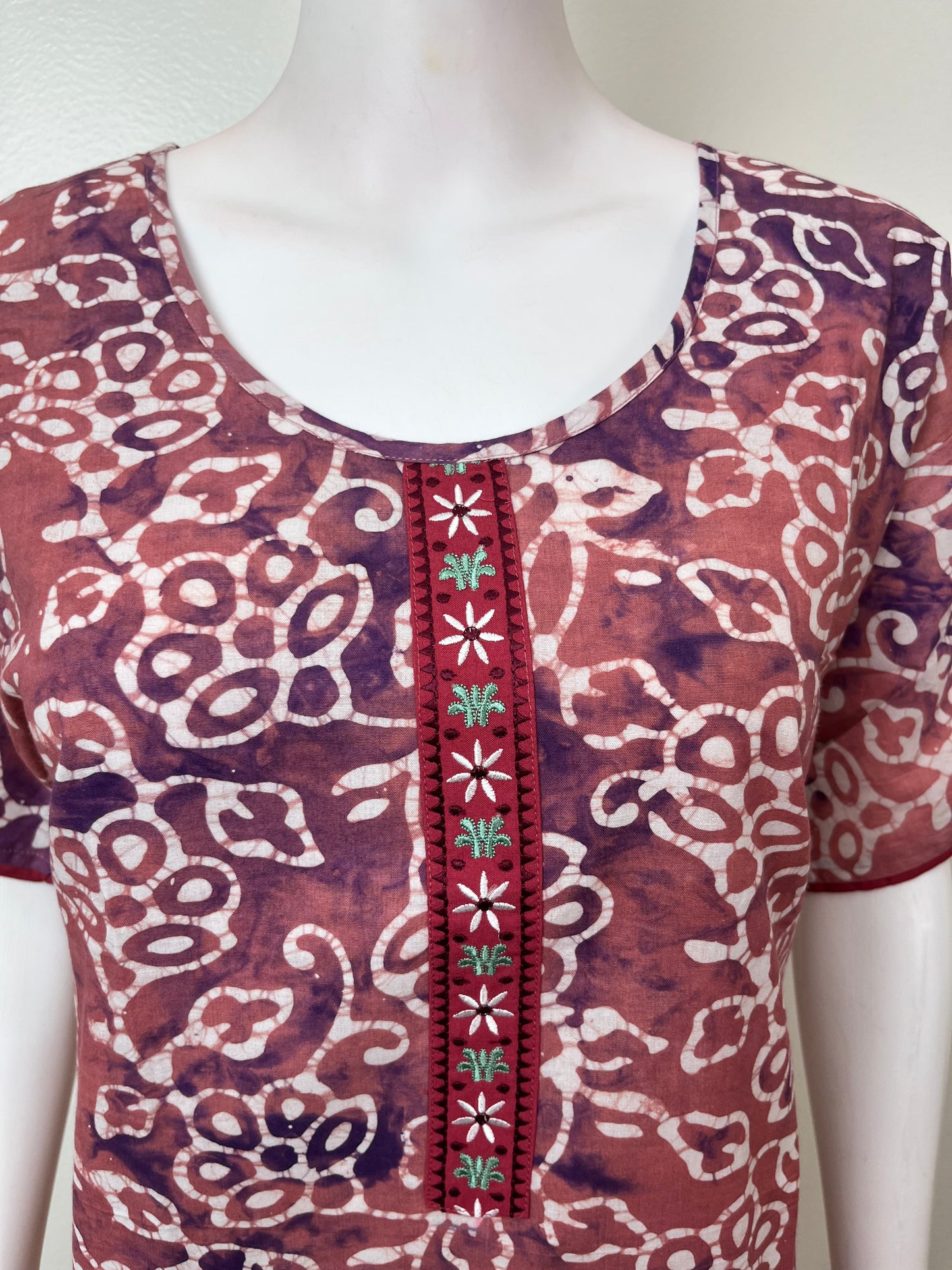 Pure Cotton Batik Print Nighty for Women