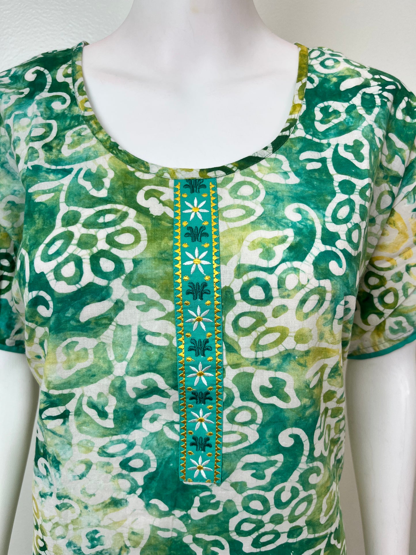 Green Batik Printed 100% Cotton Nightgown