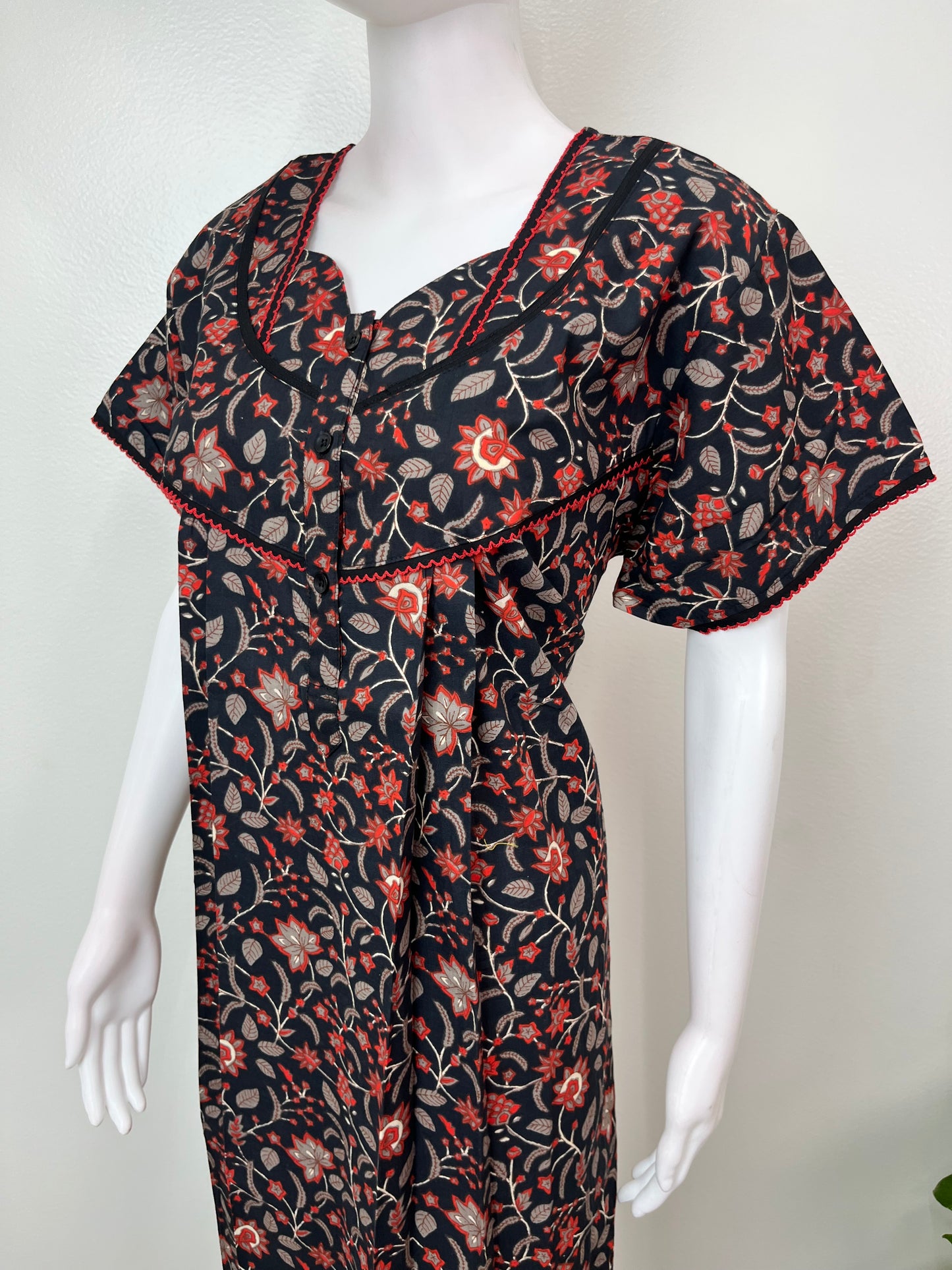 Black Elegant Pure Cotton Nighty for Women