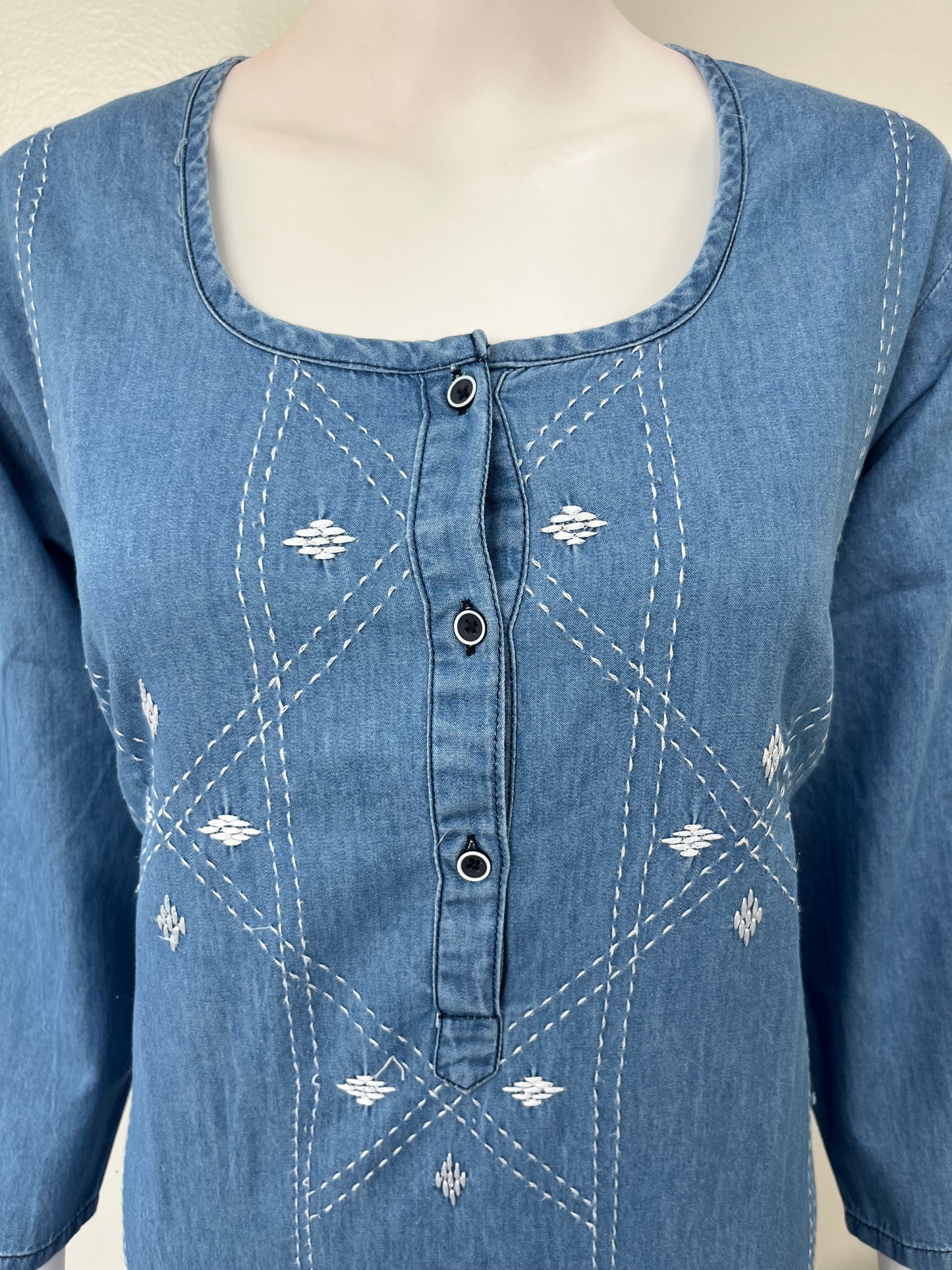 Breathable Denim Look Nightgown with 3/4th Sleeves