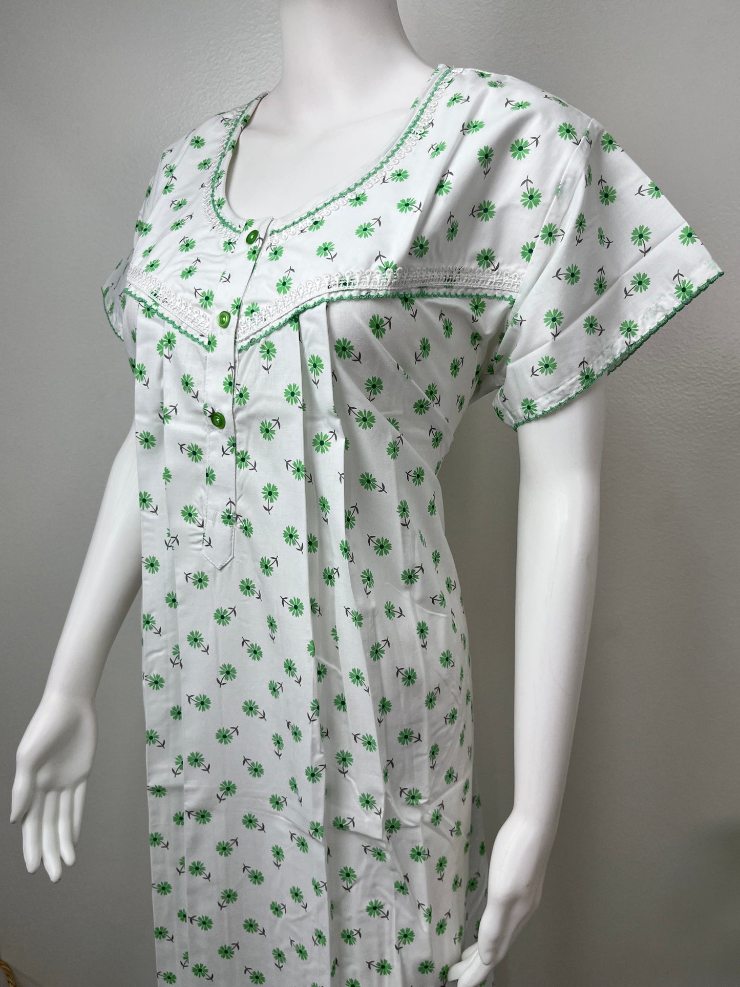 Green Printed Polyester Cotton Women's Nightgown