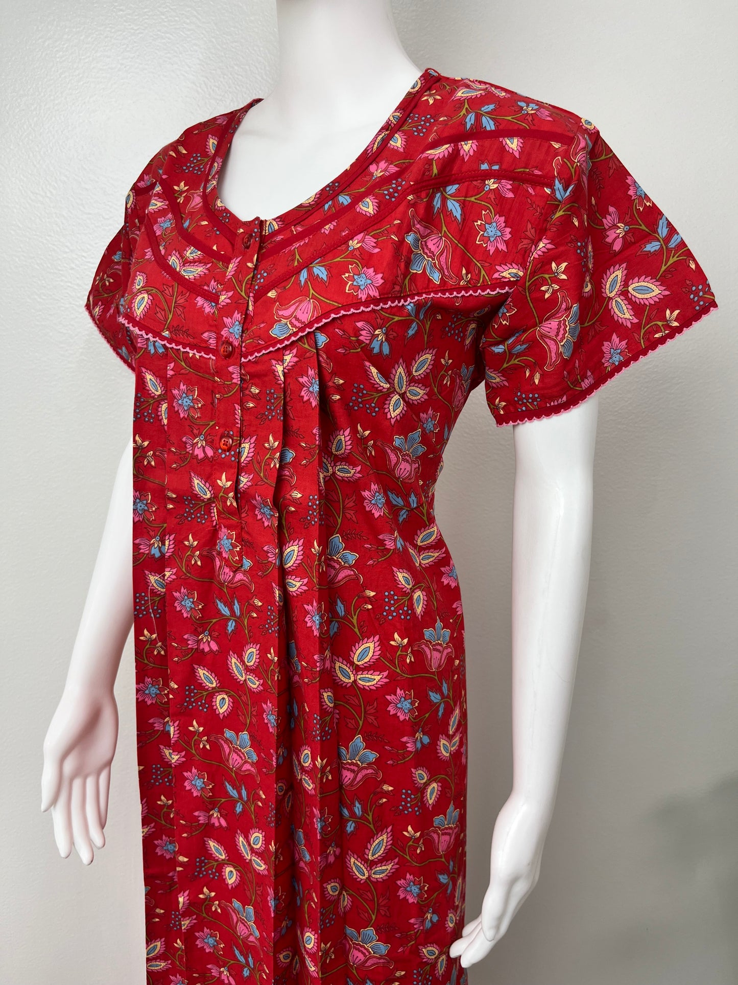 Red Floral Printed Pure Cotton Nighty for Women