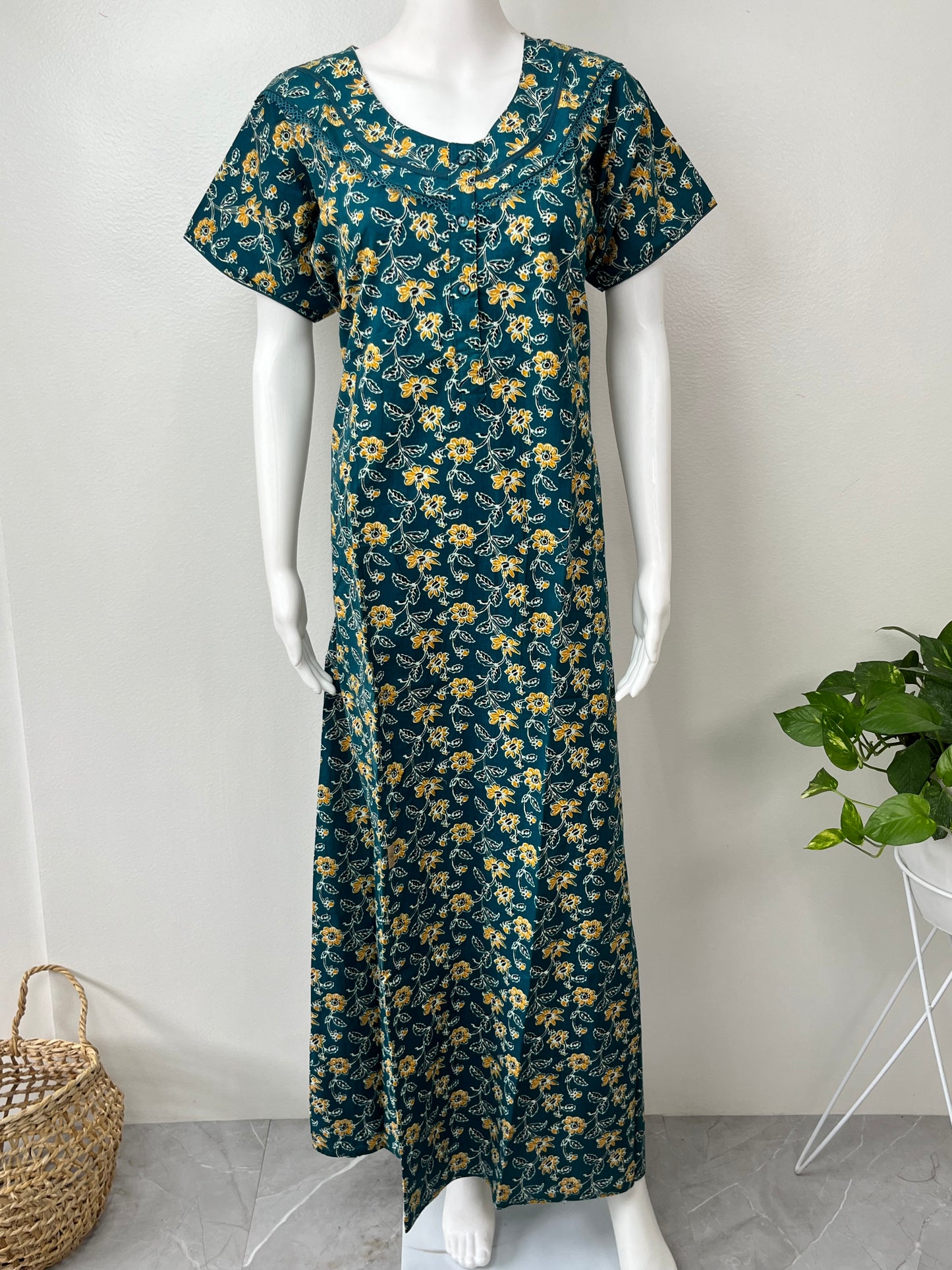 Blue Floral Printed Pure Cotton Pleated Nightgown
