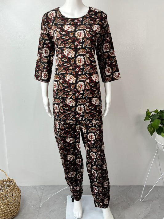 Graceful Handblock Printed Pure Cotton Night Suit