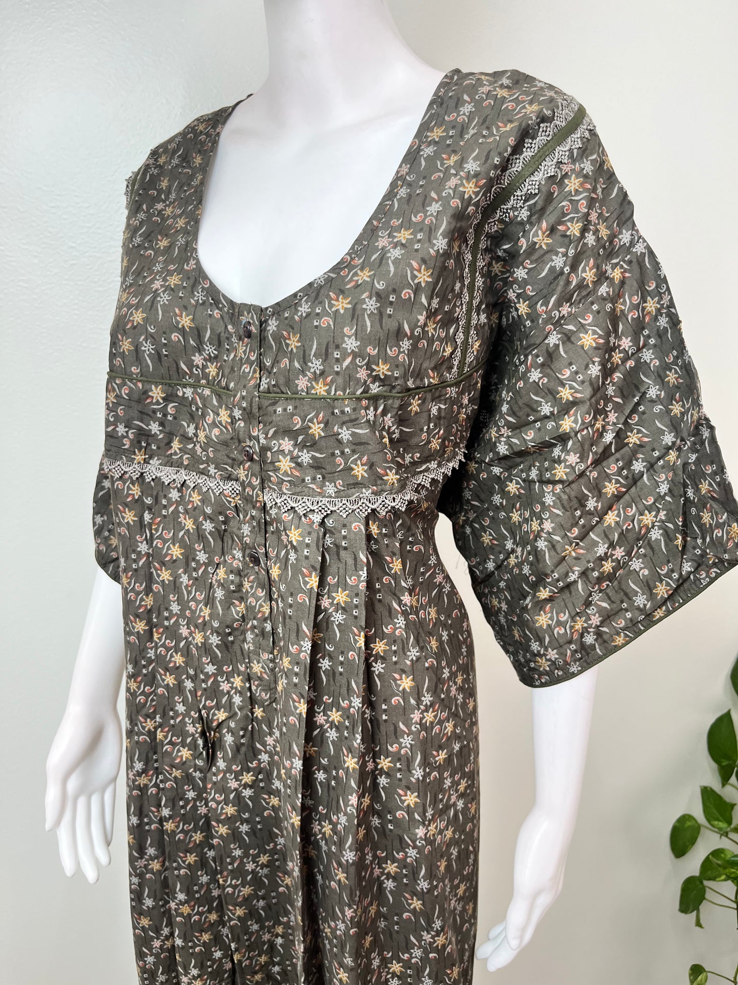 Gray Floral Printed Bizzylizzy Nightgown