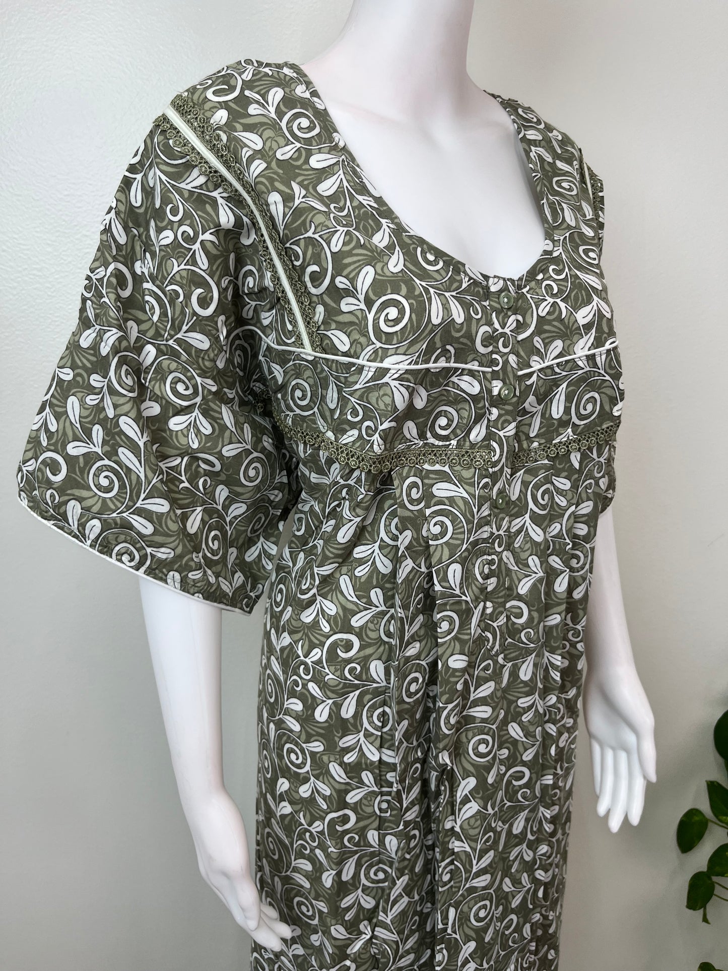 Green Classic Charm Bizzylizzy Nighty