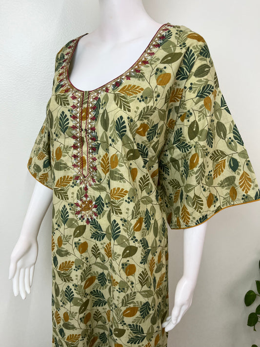 Green Delicate Embroidery Bizzylizzy Nighty