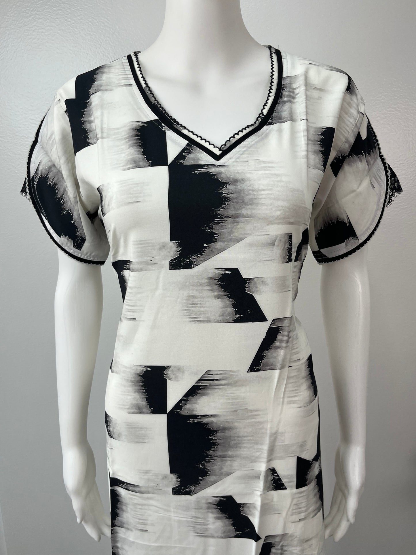 Black & White Soft & Breathable Rayon Nighty
