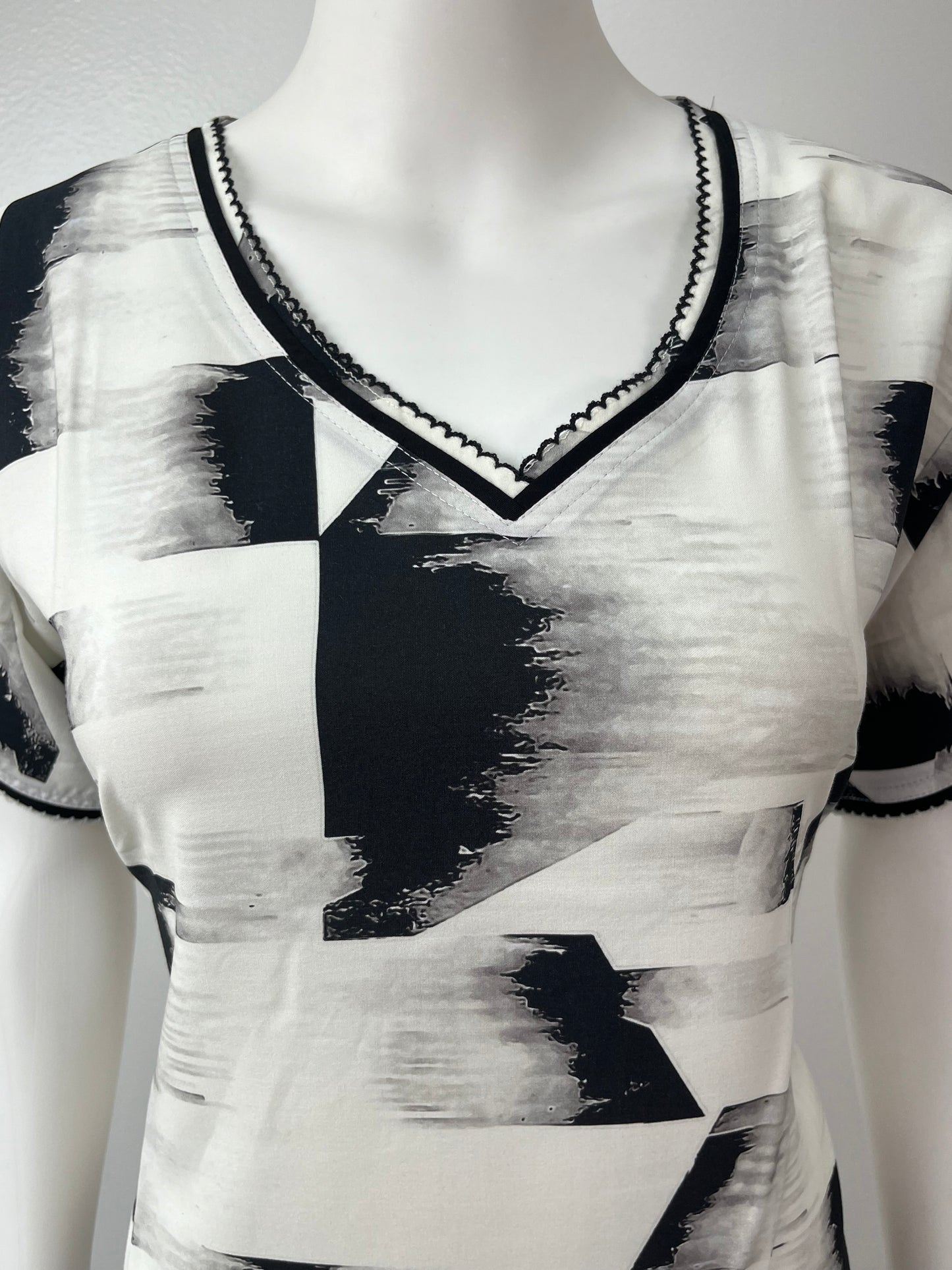 Black & White Soft & Breathable Rayon Nighty