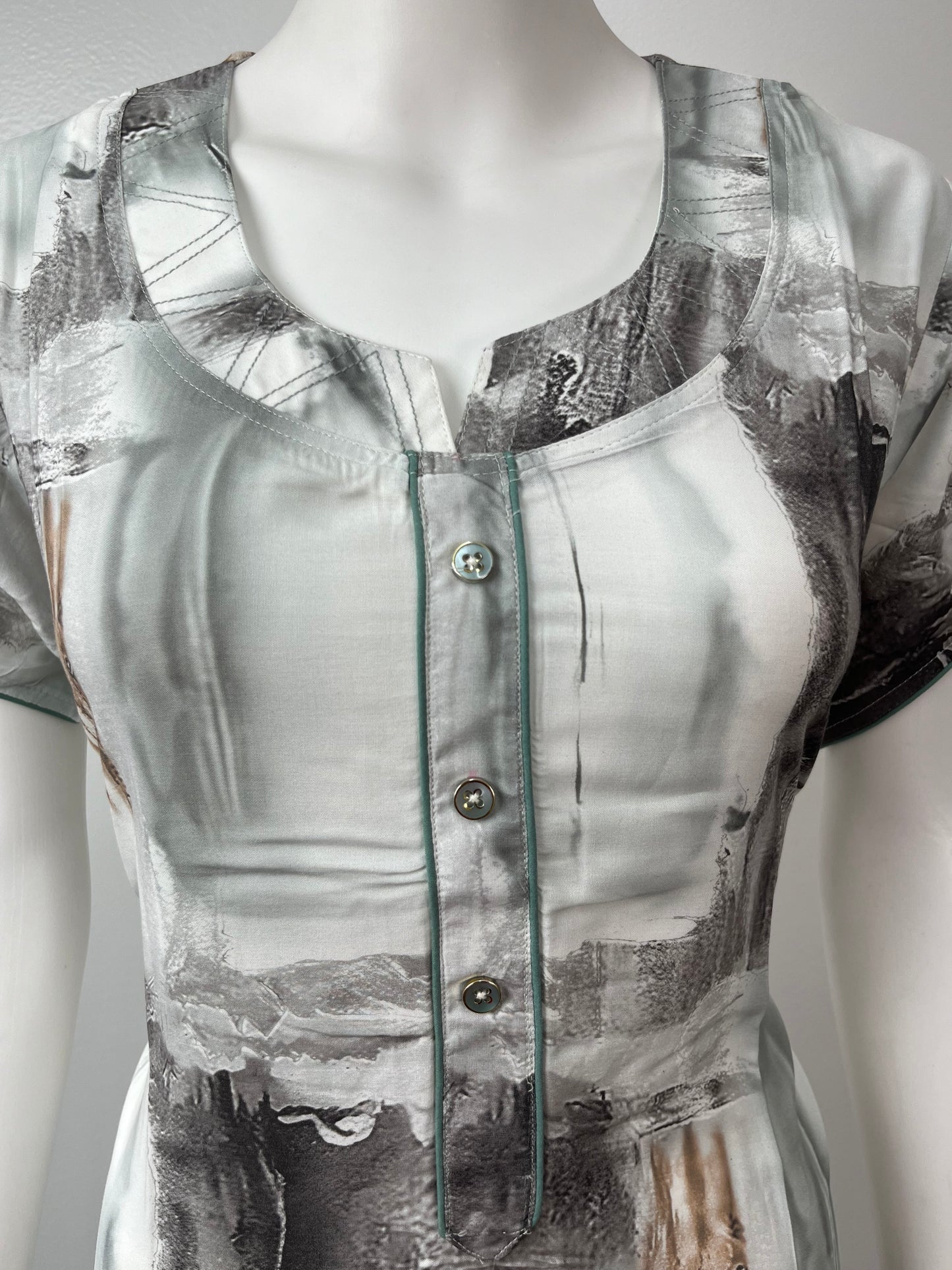 Black & White Rayon Fabric Nighty Silky Texture