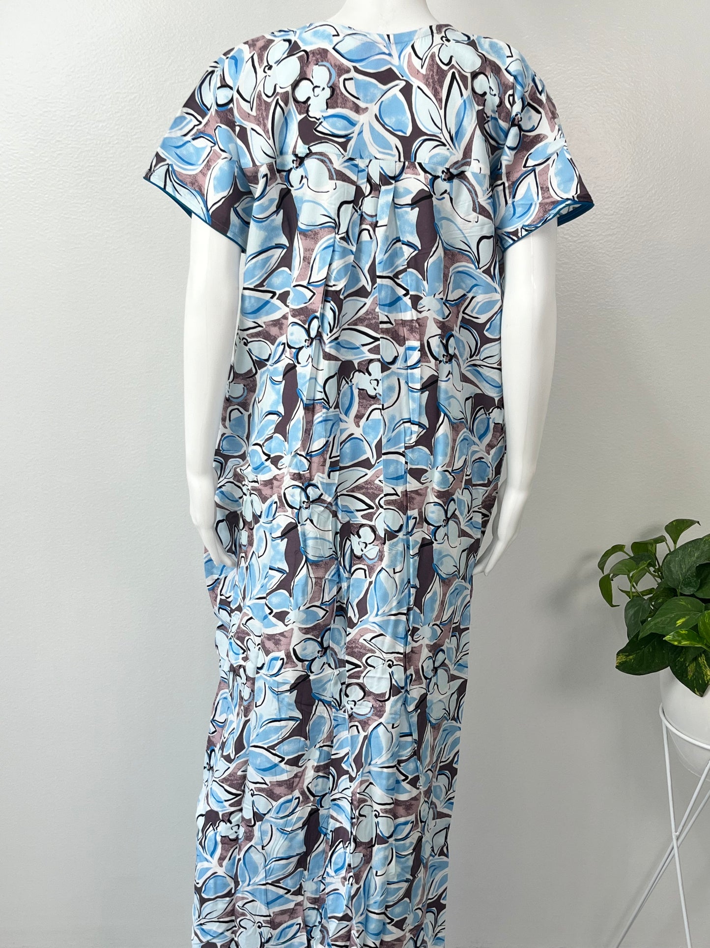 Sky Blue Printed Nightgown Elegant with Lace