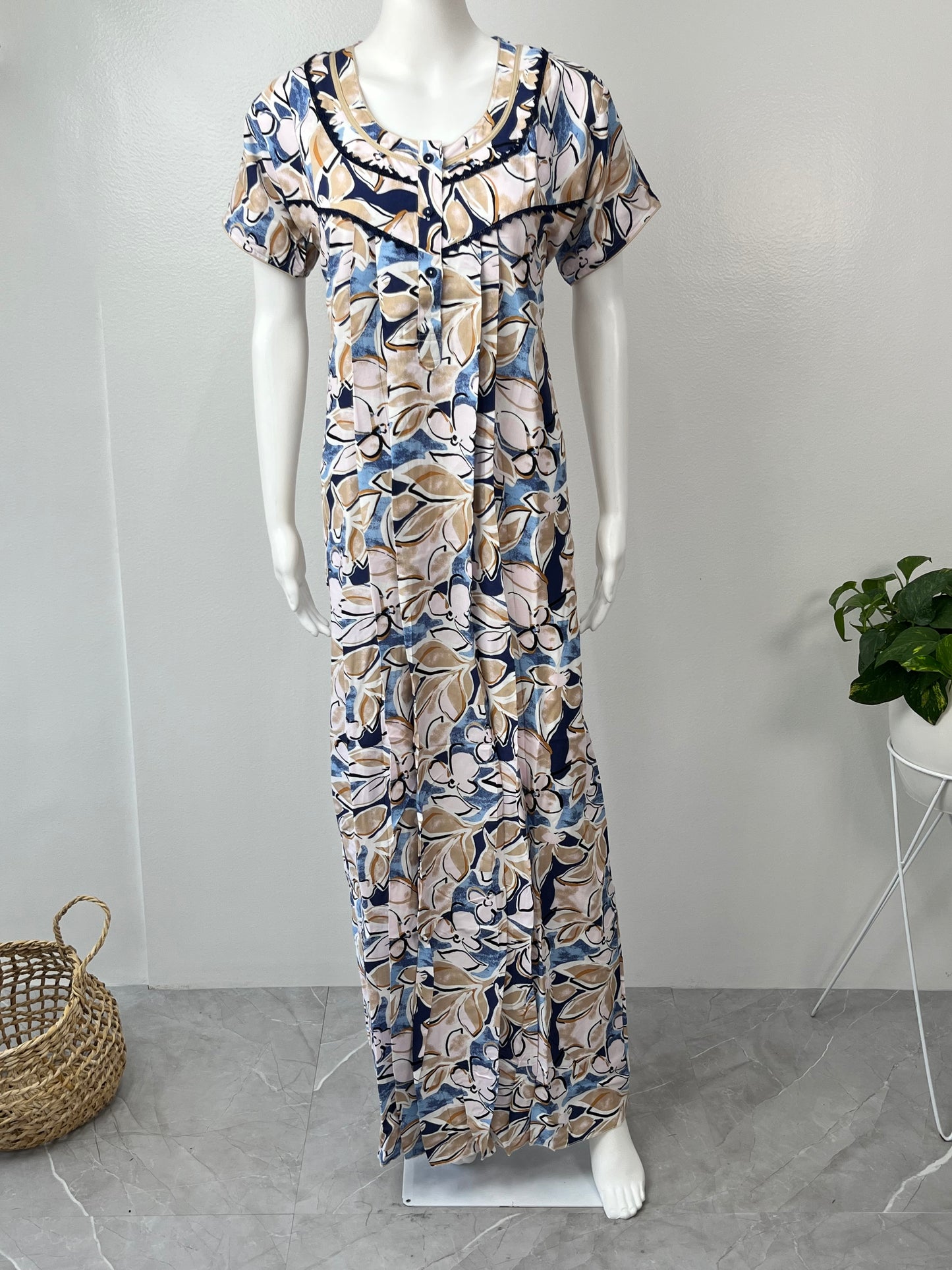 Yellow Printed Rayon Fabric Nightgown Silky Texture with Lace