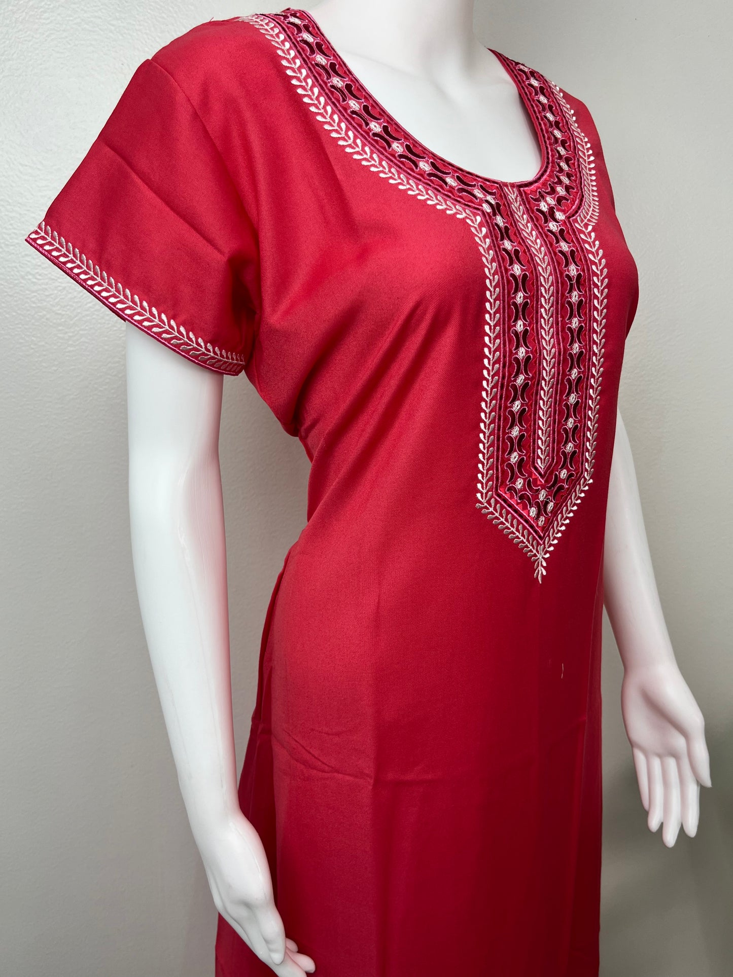 Red Graceful Spun Fabric Nightgown with Embroidery