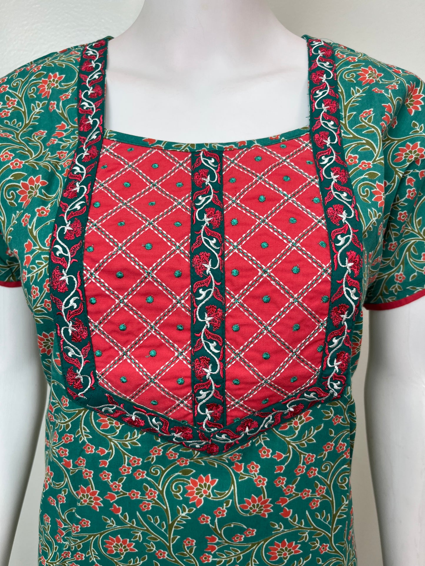 Green Pure Cotton Nighty Soft & Comfortable