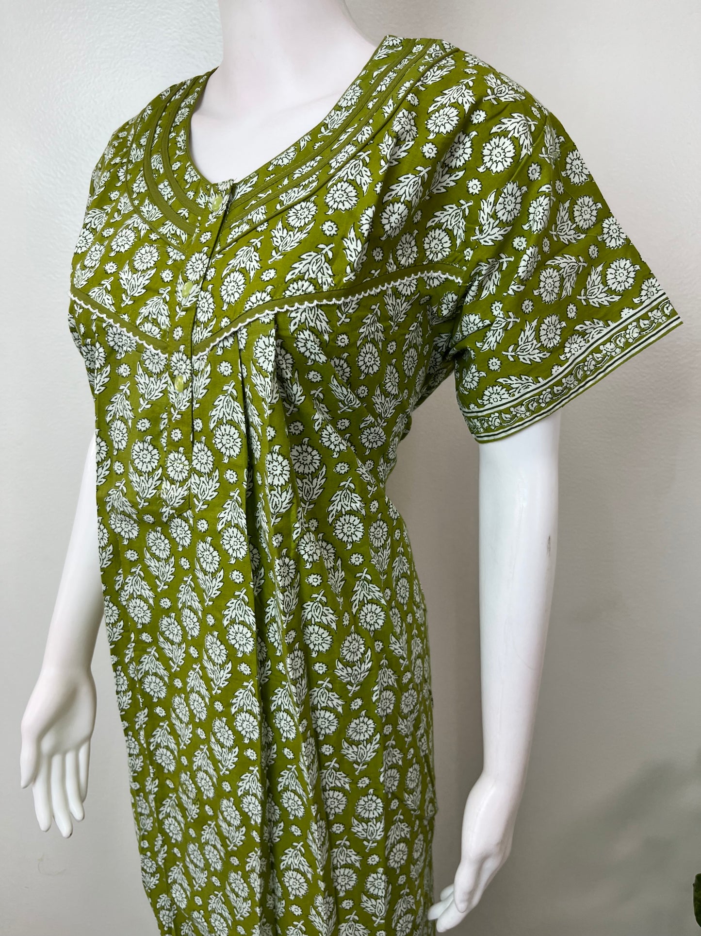 Green Pure Cotton Nighty Soft & Comfortable