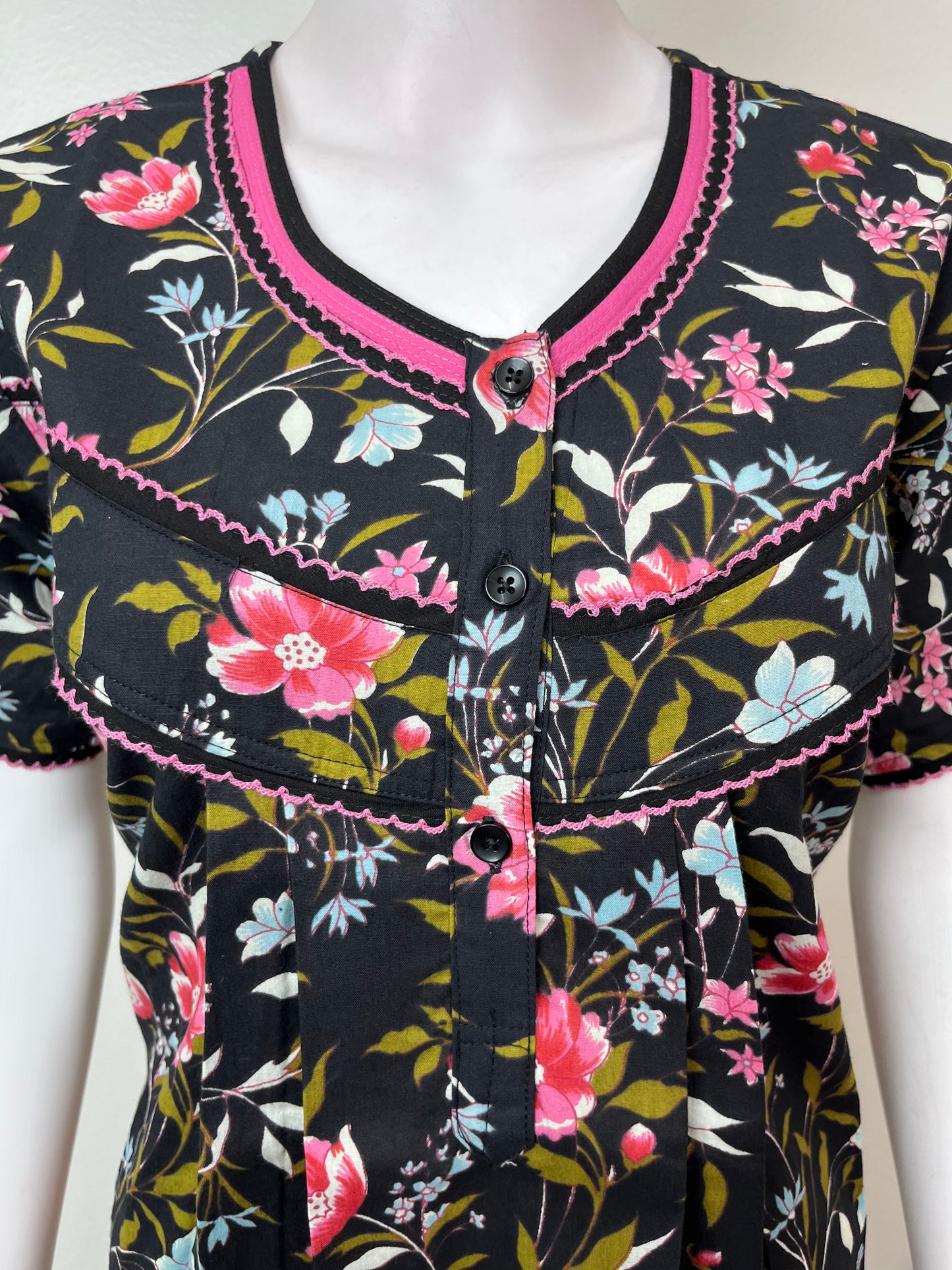 Black Pure Cotton Nighty with Contrast Print