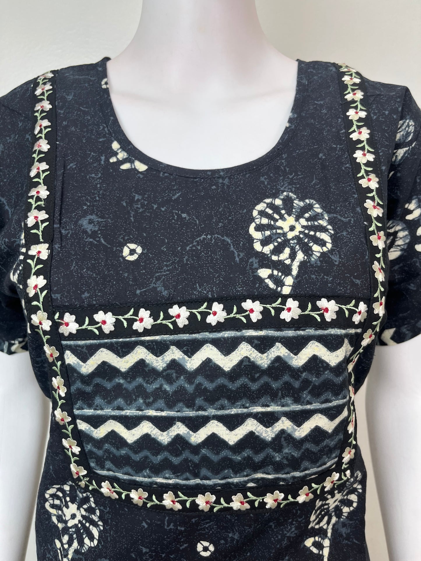 Black Batik Printed Pure Cotton Nighty