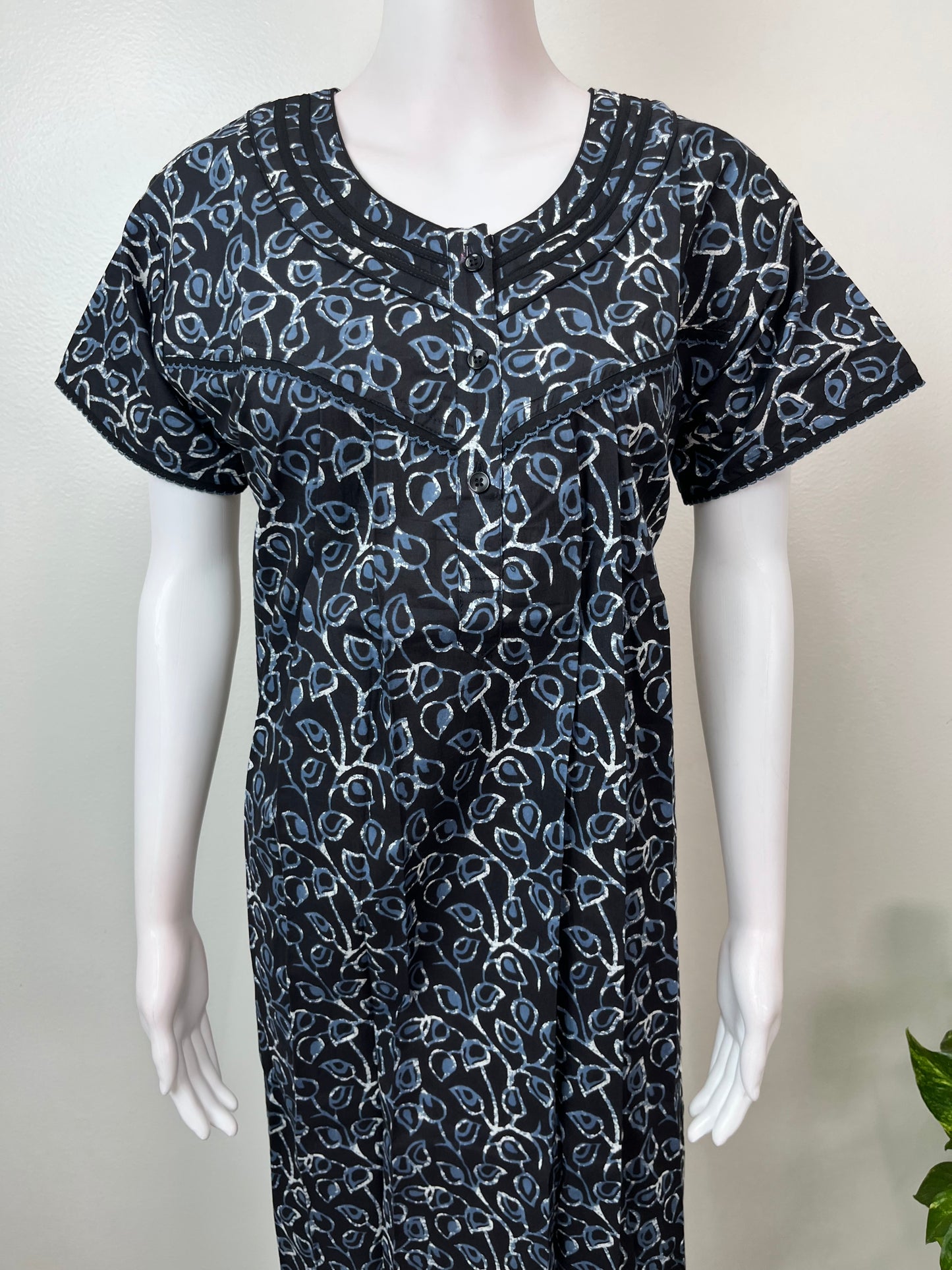 Black Elegant & Breathable 100% Cotton Nighty