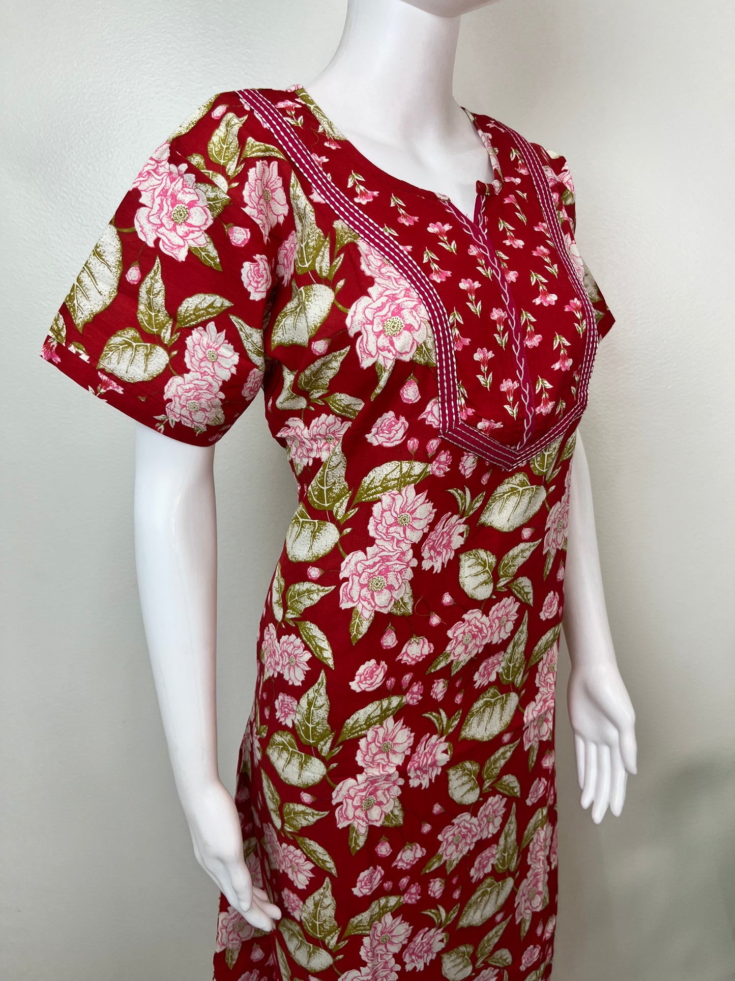 Red Floral Printed Pure Cotton Nightgown