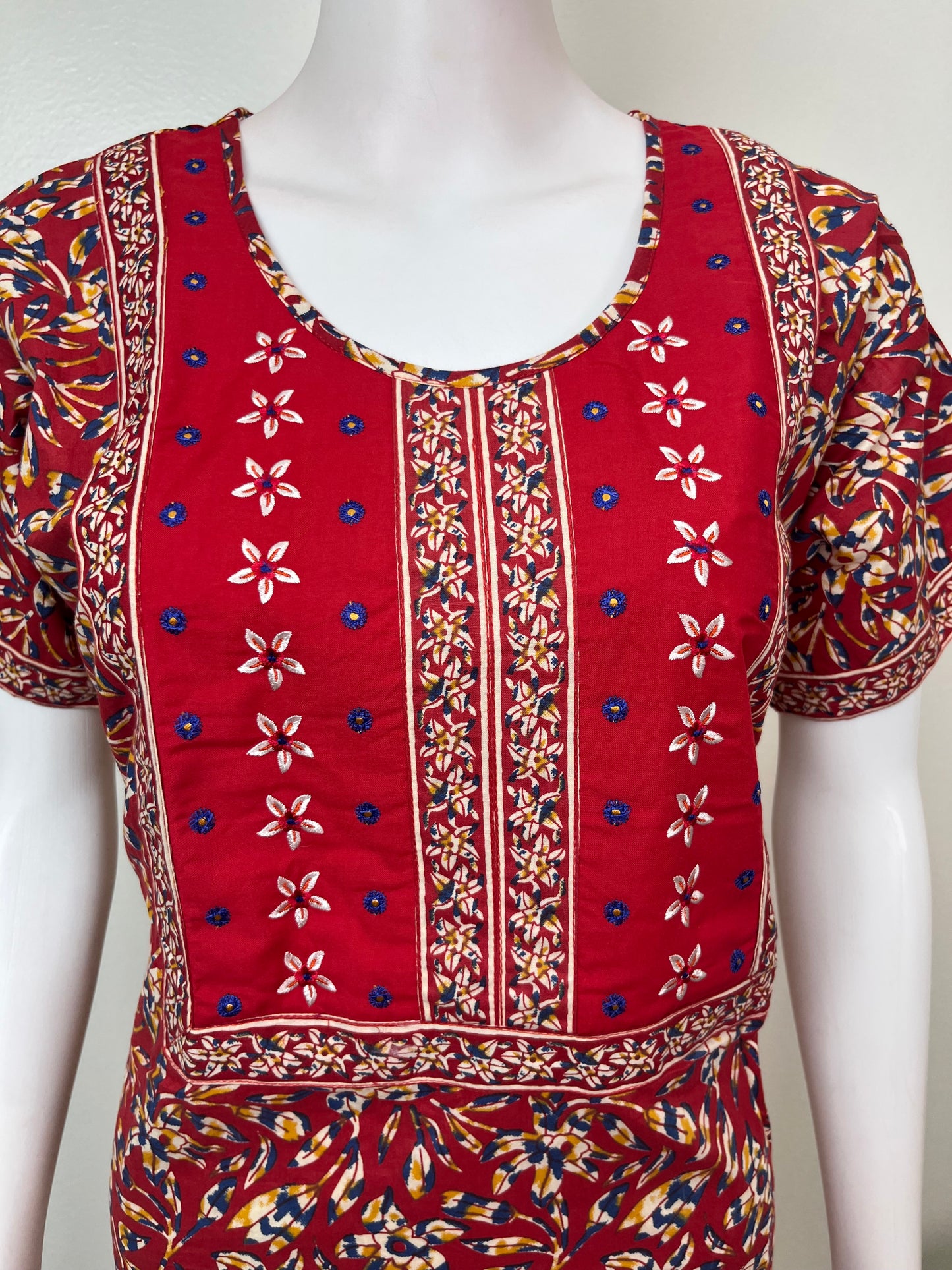 Red Classic Embroidered Pure Cotton Nightgown