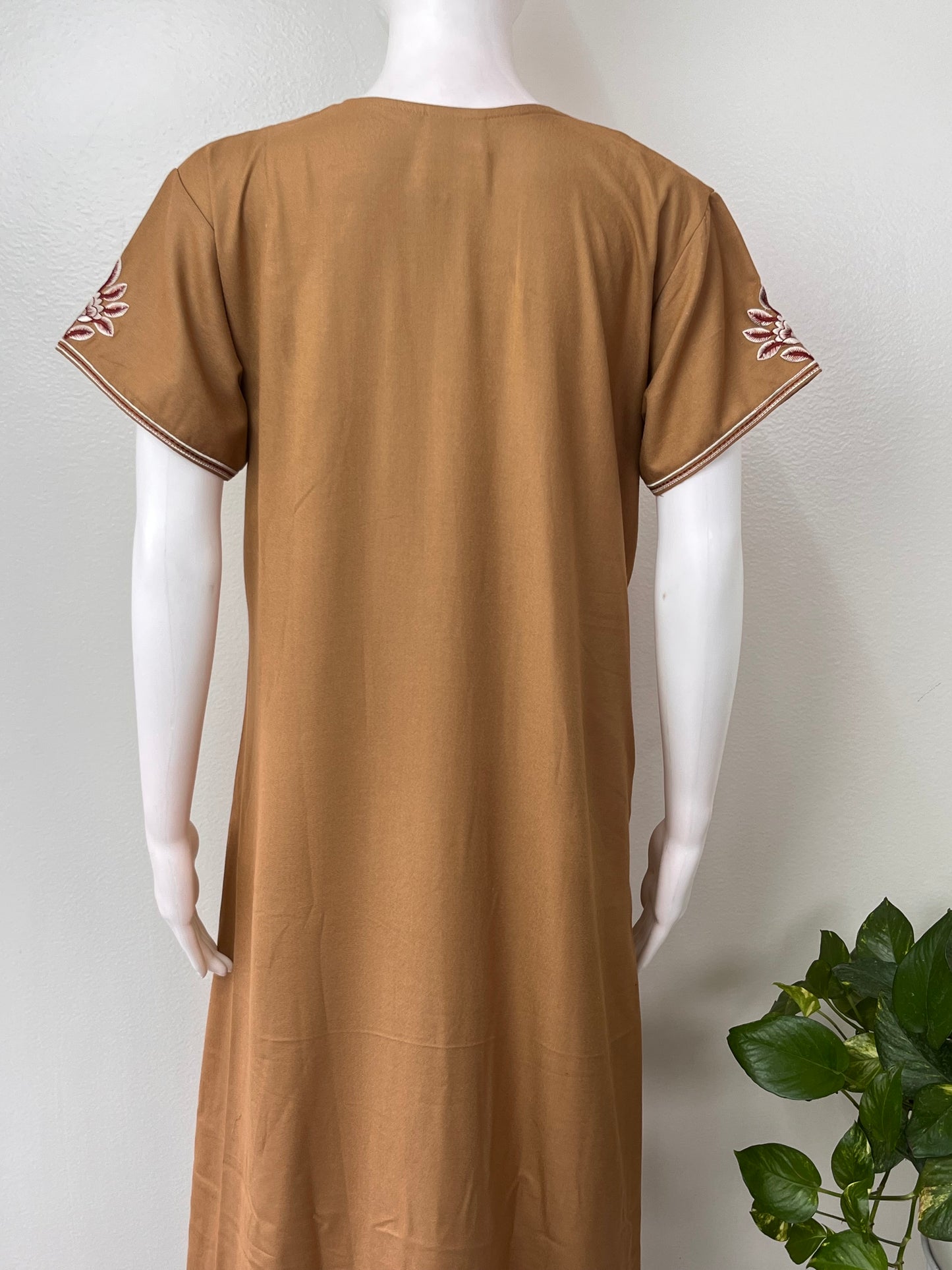 Caramel Premium Alpine Embroidered Nightgown