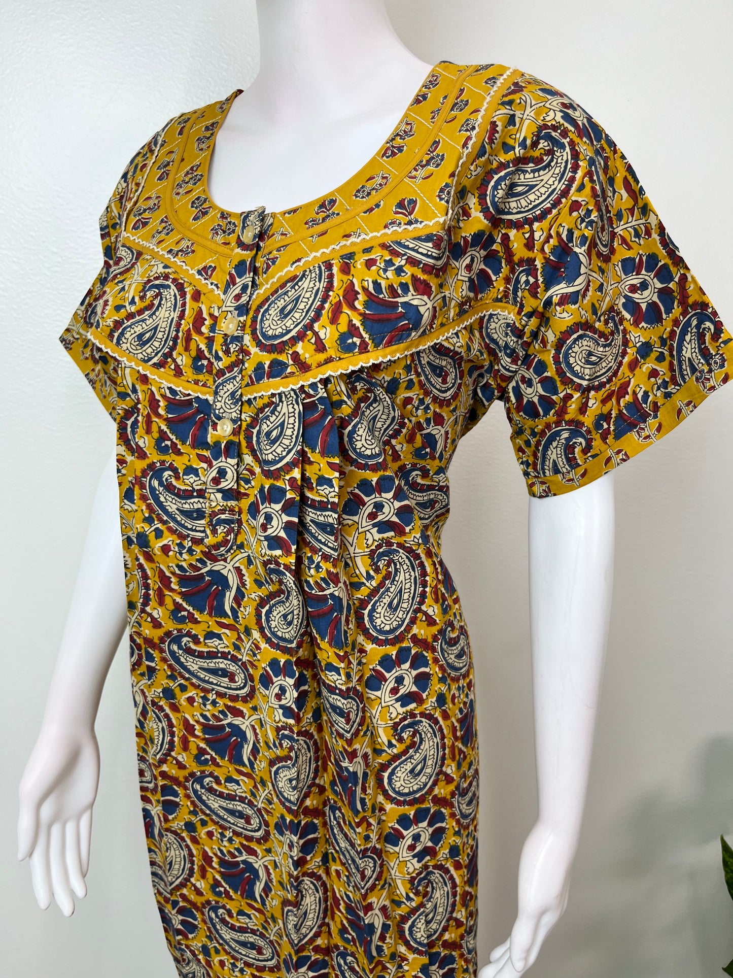 Mustard Pure Cotton Women’s Nightgown