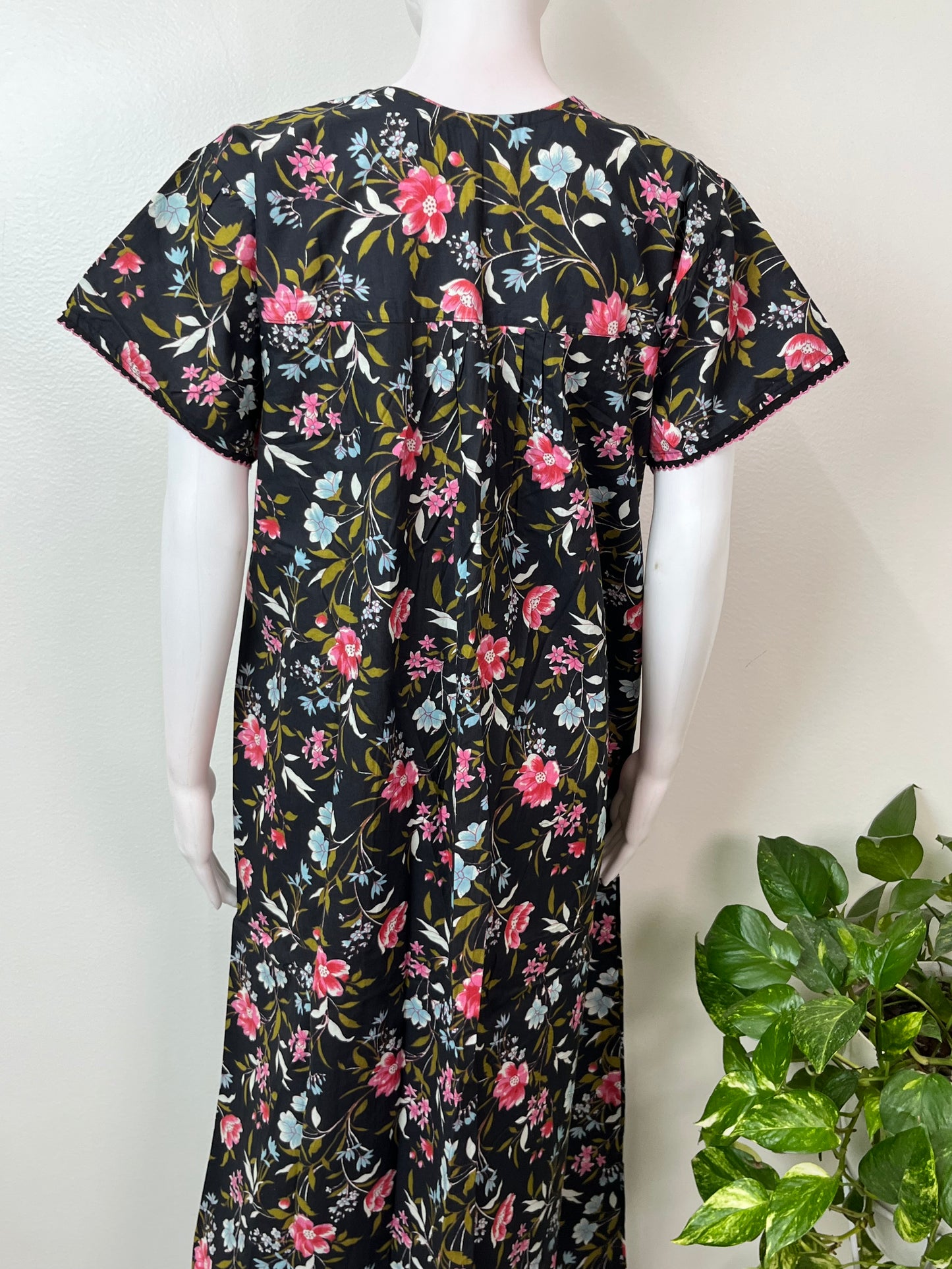 Black Pure Cotton Nighty with Contrast Print