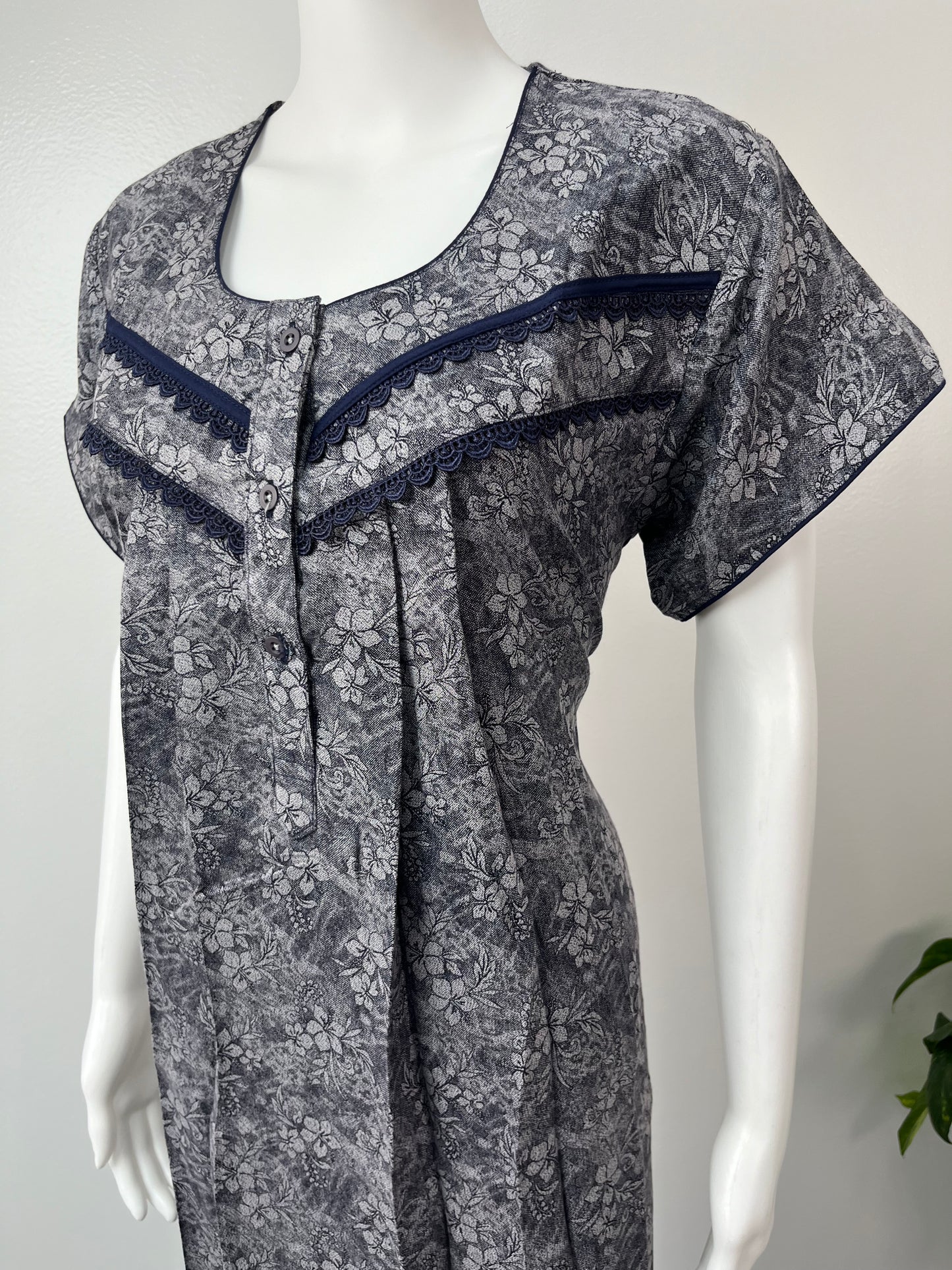 Grey Printed Alpine Nighty Elegant & Long-Lasting