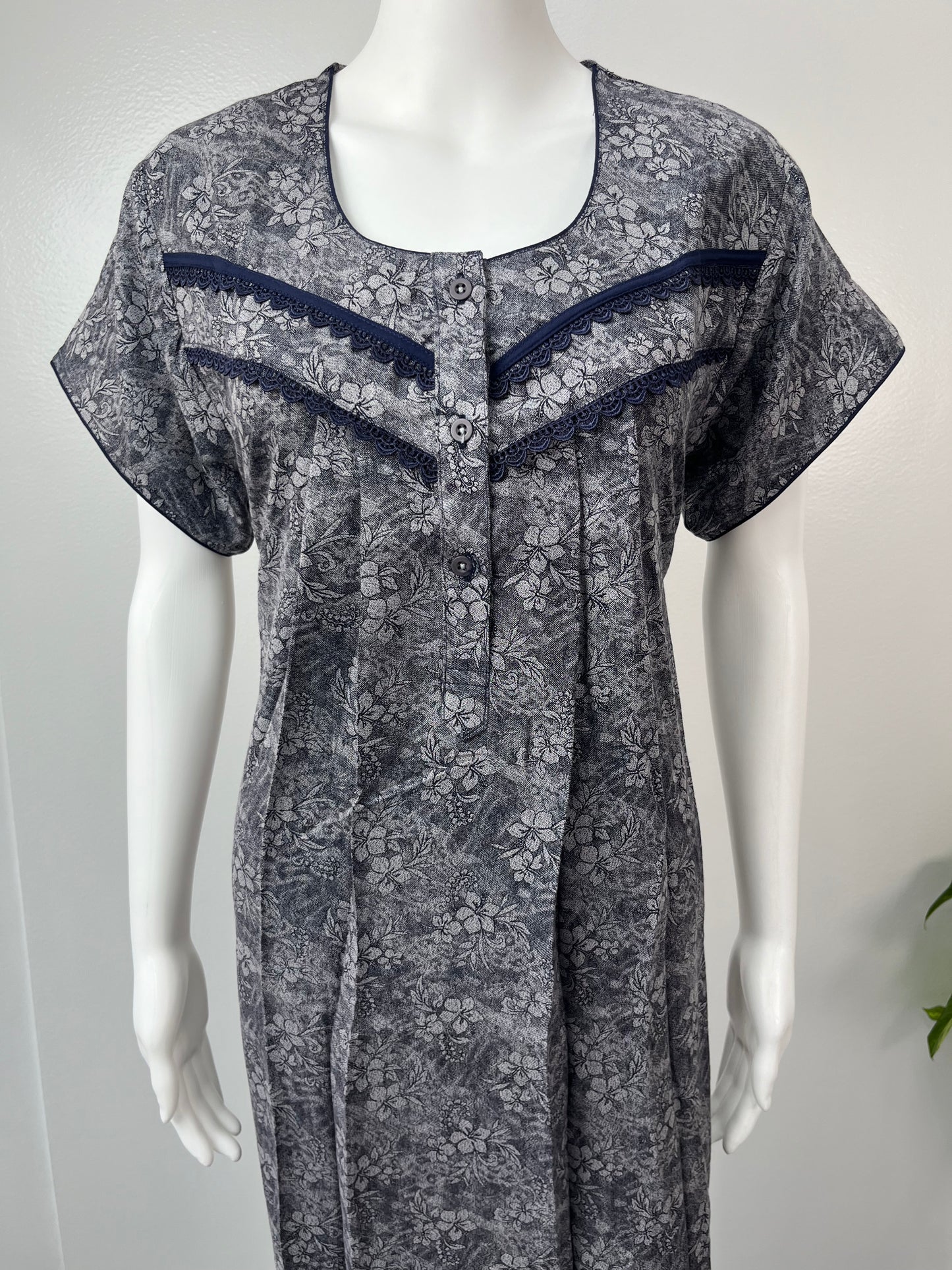 Grey Printed Alpine Nighty Elegant & Long-Lasting