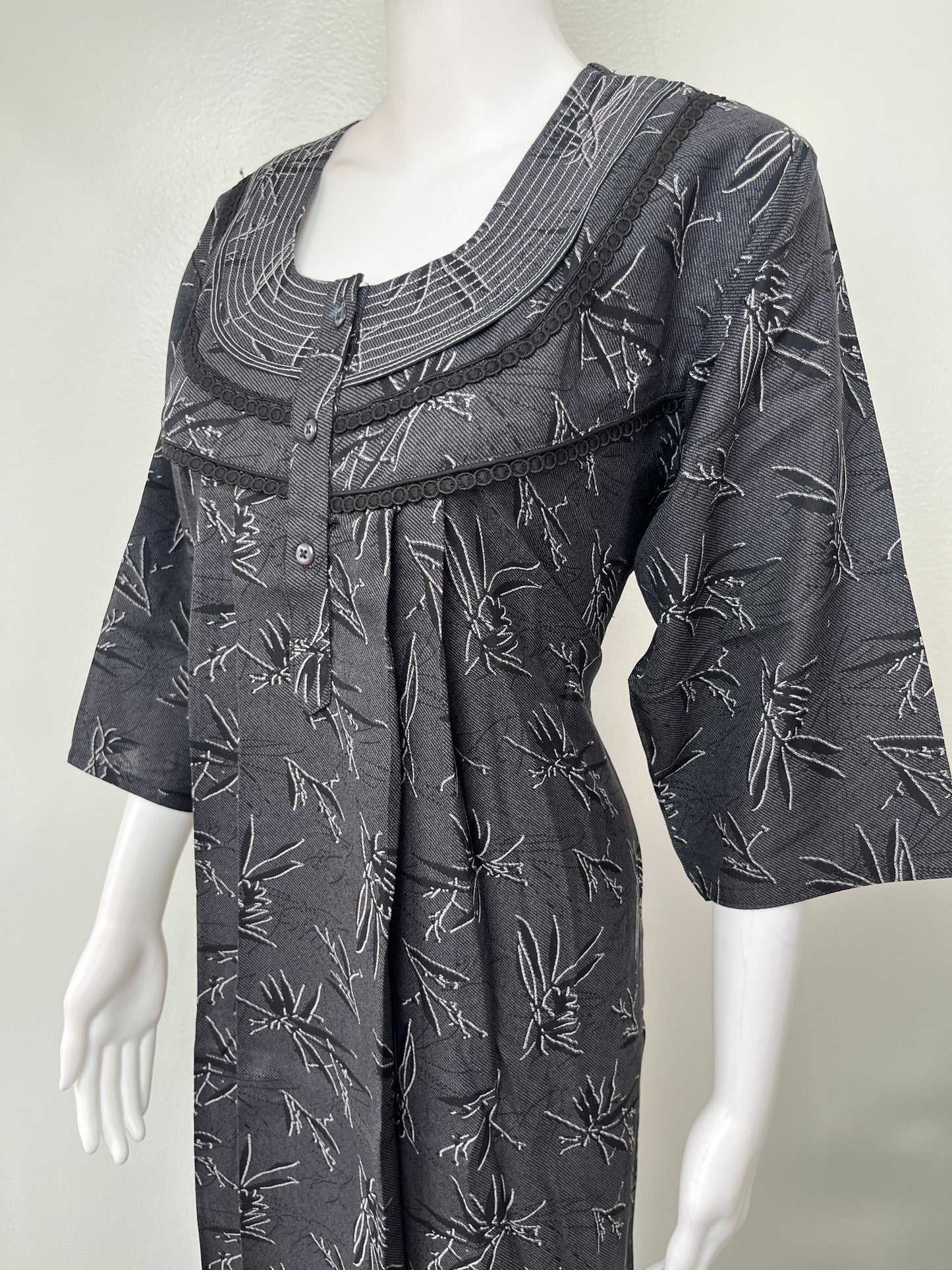 Black Printed Alpine Fabric Nightgown for Women