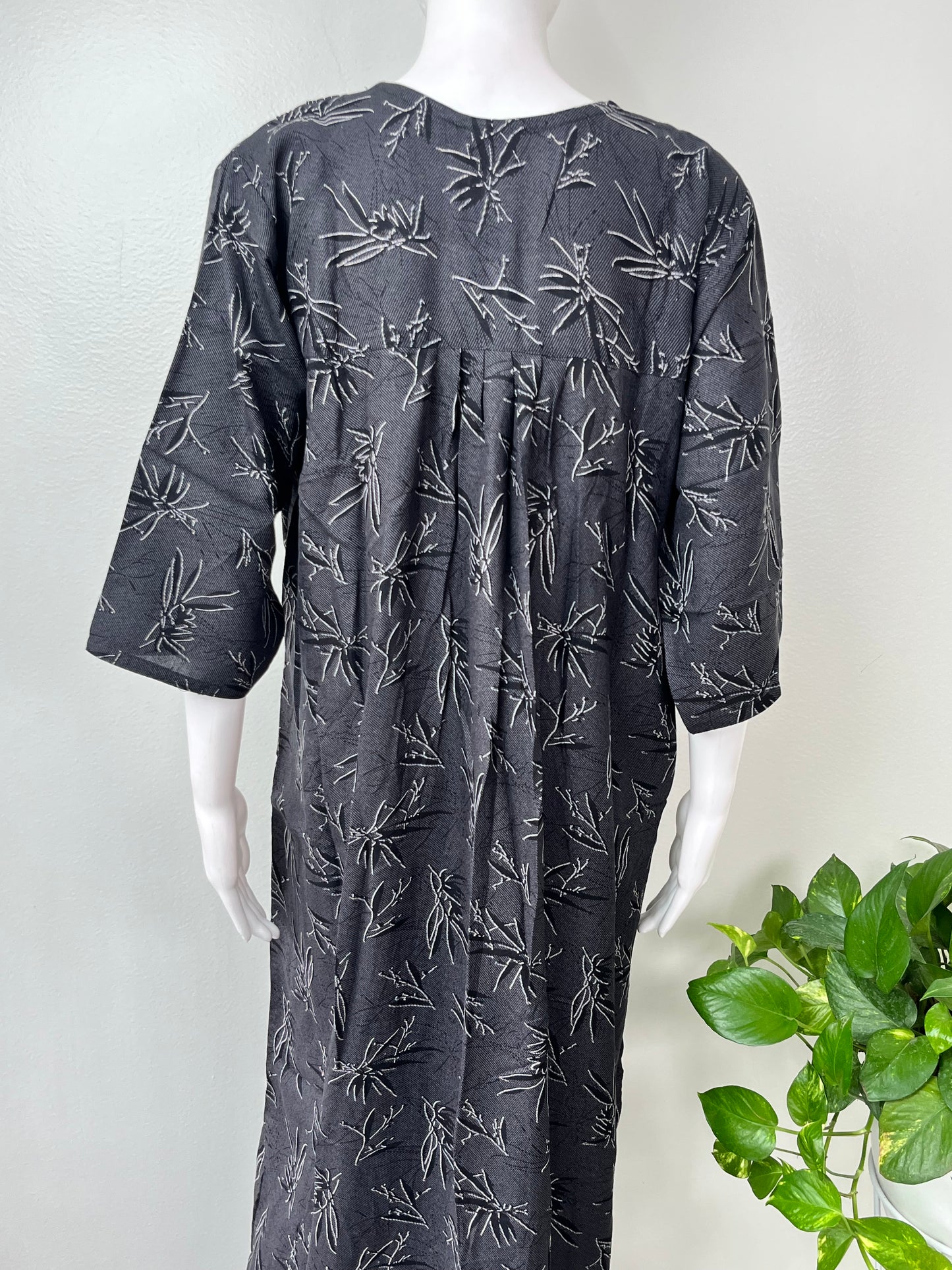 Black Printed Alpine Fabric Nightgown for Women