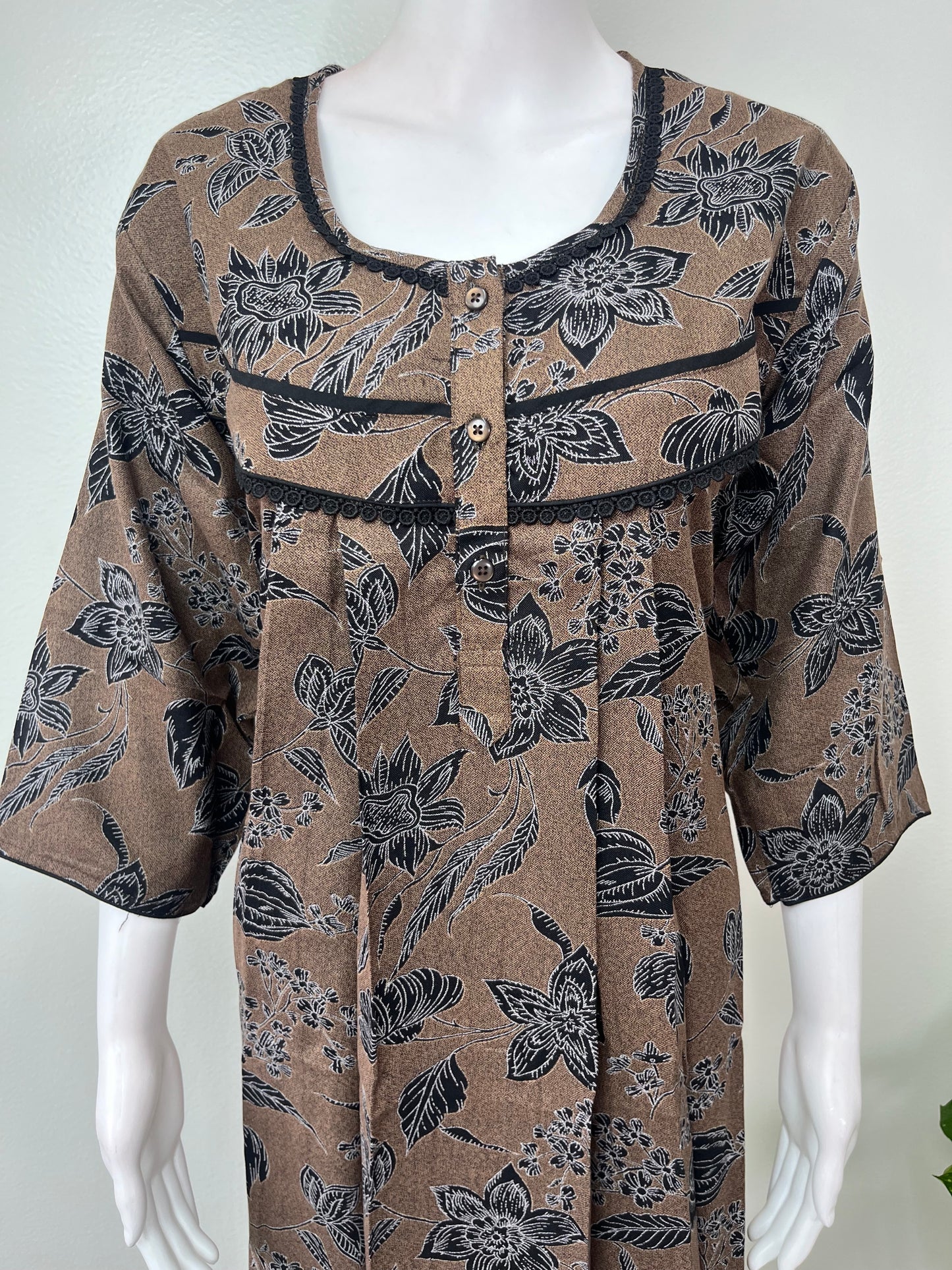 Coffee Printed Alpine Fabric Nightgown with 3/4th Sleeves