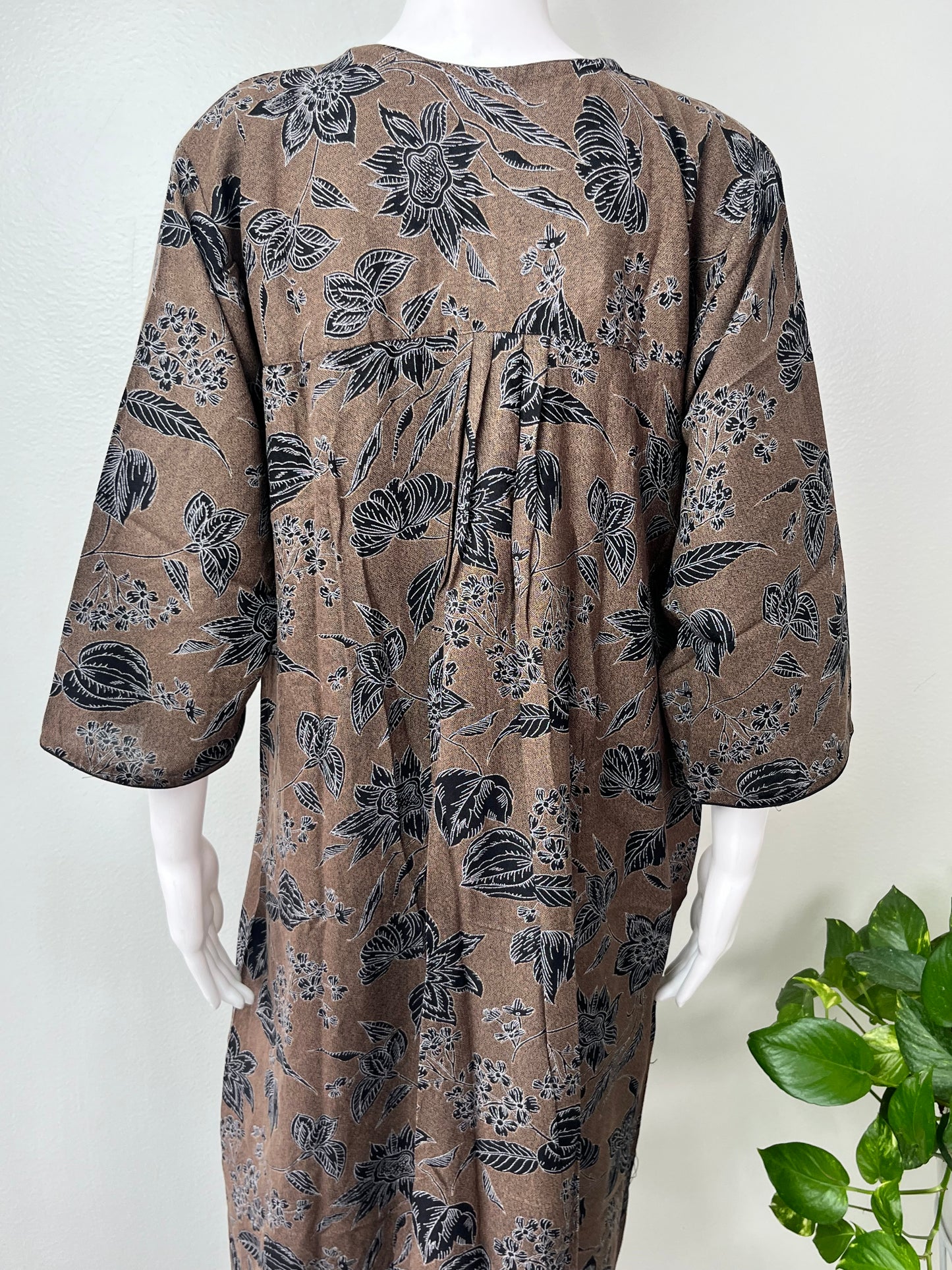 Coffee Printed Alpine Fabric Nightgown with 3/4th Sleeves