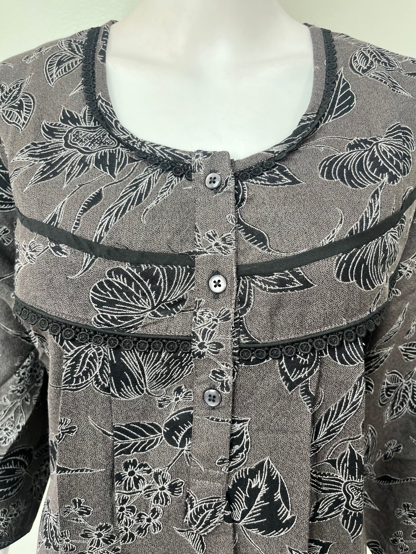 Black Pleated Alpine Fabric Nighty with Long Sleeves