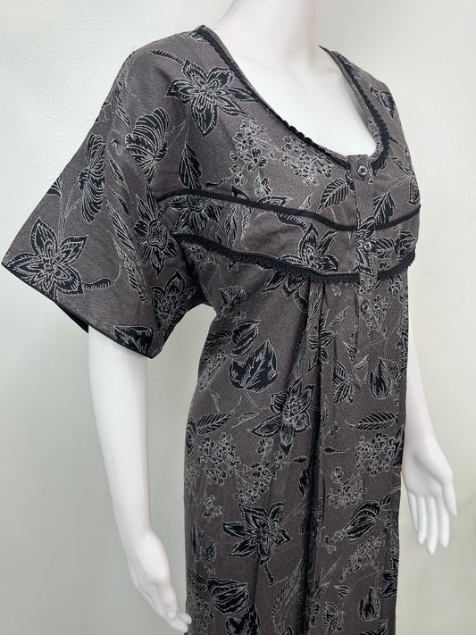 Black Pleated Alpine Fabric Nightgown for Women